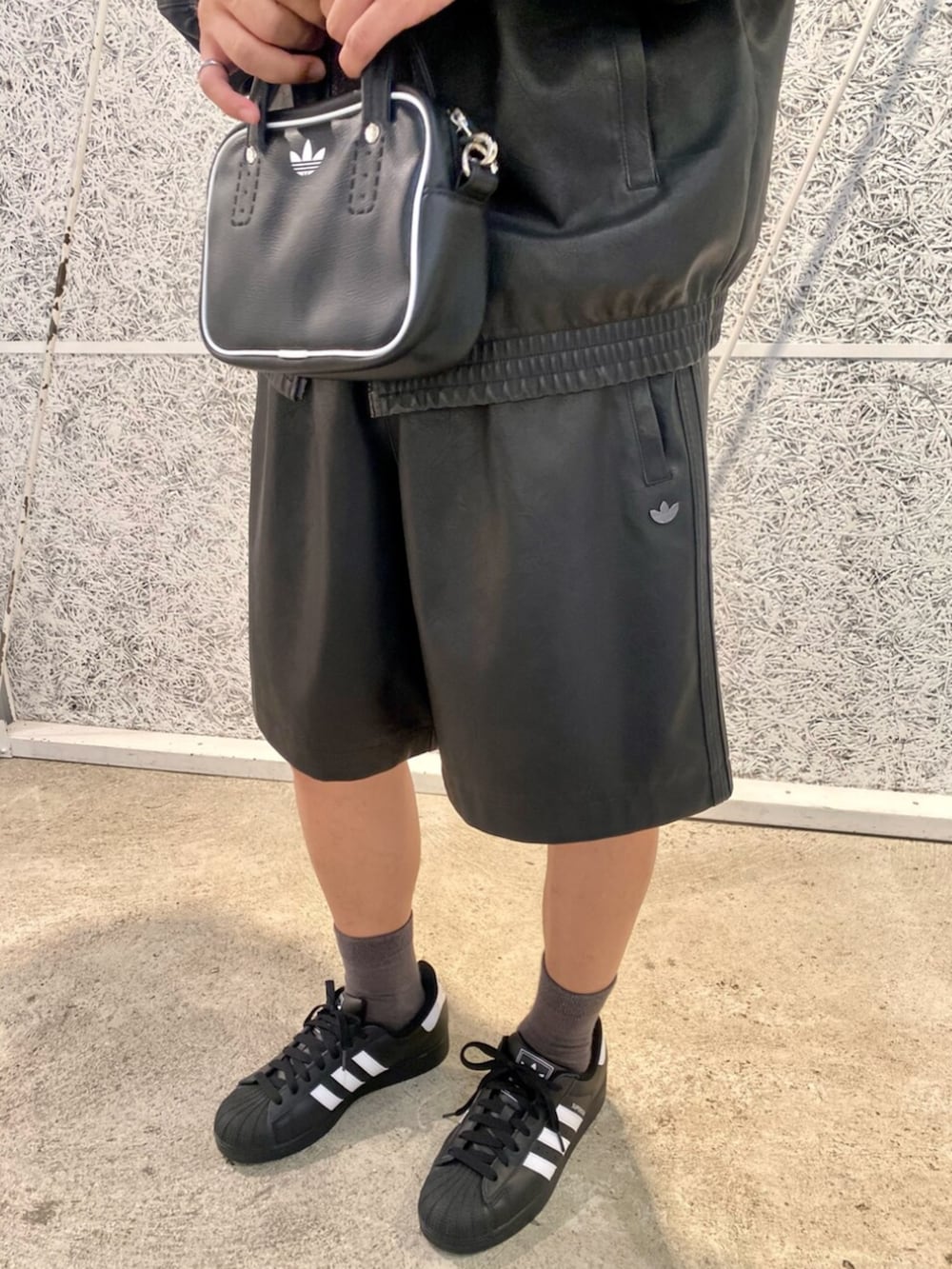スターライトコーデ 夏、まだ終わらない？？？ #ootd #outfitpost #comoli #yeezy