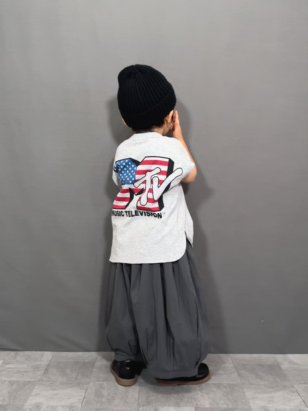 YU⭐︎さんの「ＭＴＶプリントノースリーブ　 122013（LOWRYS FARM）」を使ったコーディネートの5枚目の写真