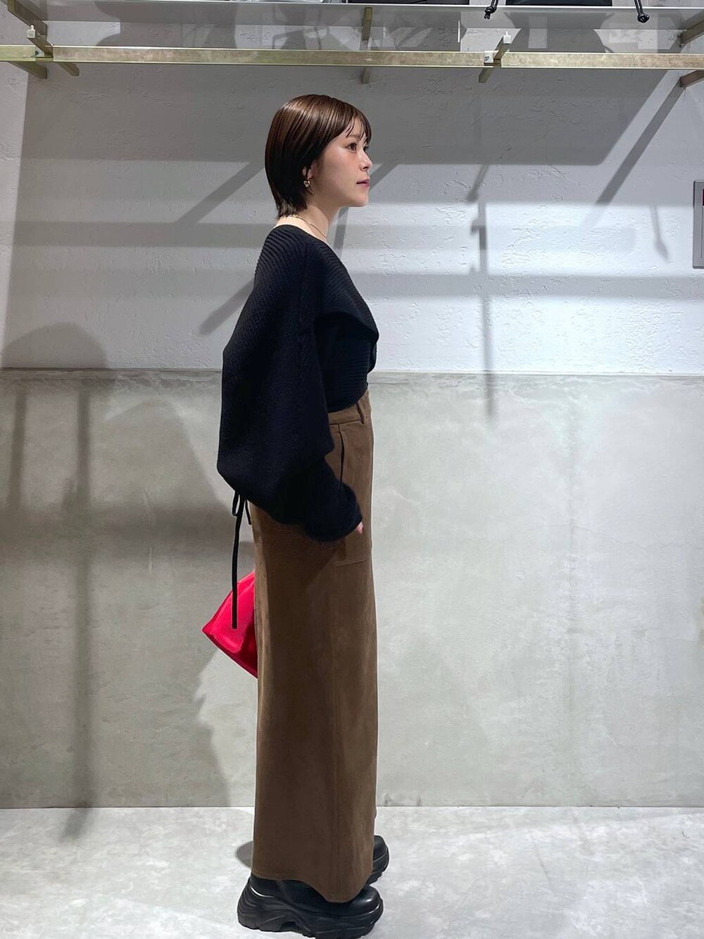 「LOWRYS FARM」｜「LOWRYS FARMのストレッチスニーカーブーツ　133385（ブーツ、ブラック系）」を使った、Minaさん（レディース・153cm）の秋コーディネートの2枚目の写真