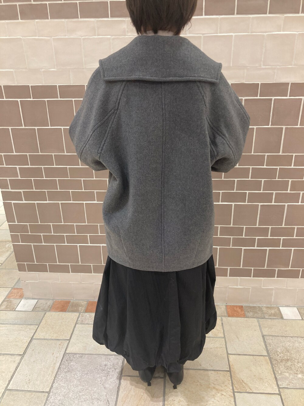 「テチチ(Te chichi)、オトナカジュアル、ウールコート、Pコート、ファッションを楽しもう」｜「Te chichiのウールダブルクロスPコート（その他アウター、グレー系）」を使った、　あいか🧸さん（レディース・159cm）の秋コーディネートの3枚目の写真