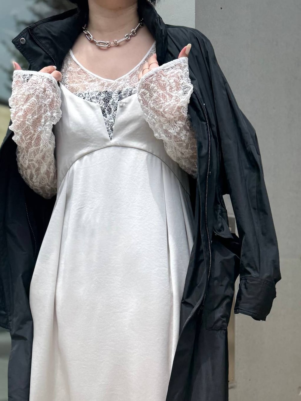 「コート、ワンピース、インナー、きれいめ、きれいめカジュアル、Chaos、新作」｜「ChaosのChaos(カオス)/グラスレースプルオーバー（Tシャツ/カットソー、ホワイト系）」を使った、chaos _eriさん（レディース・158cm）の夏コーディネートの7枚目の写真
