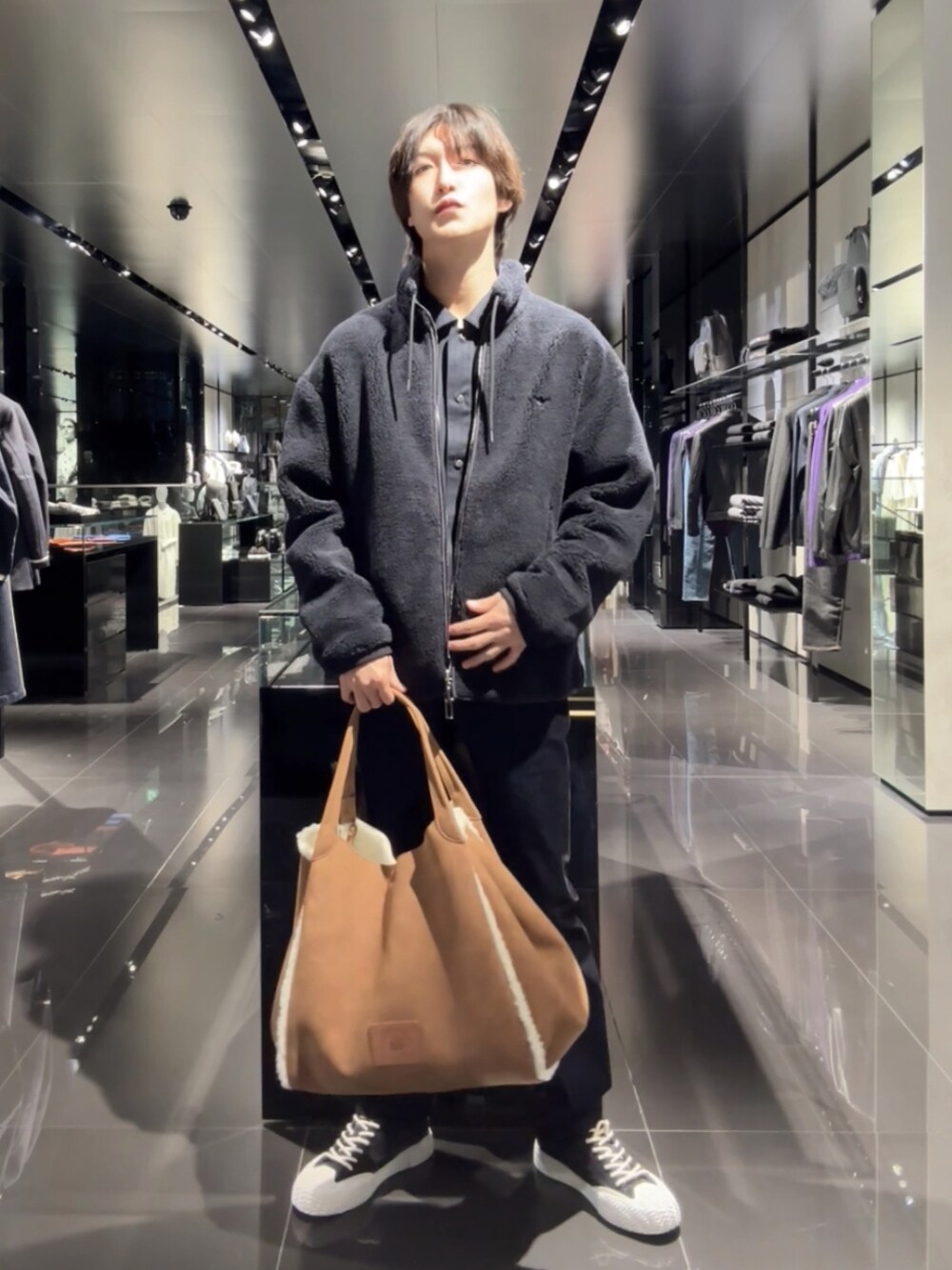 AOYAMA(EMPORIO ARMANI 金沢)｜EMPORIO ARMANI EA7のスウェットを使っ  