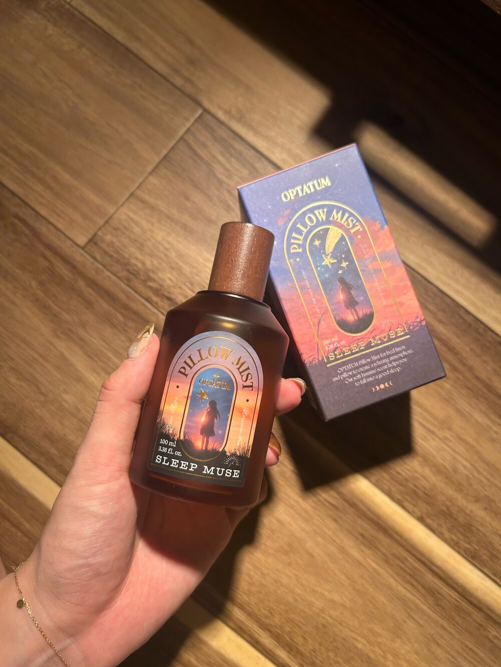 その他のルームフレグランス/お香を着用したレディースの秋コーディネートの2枚目の写真