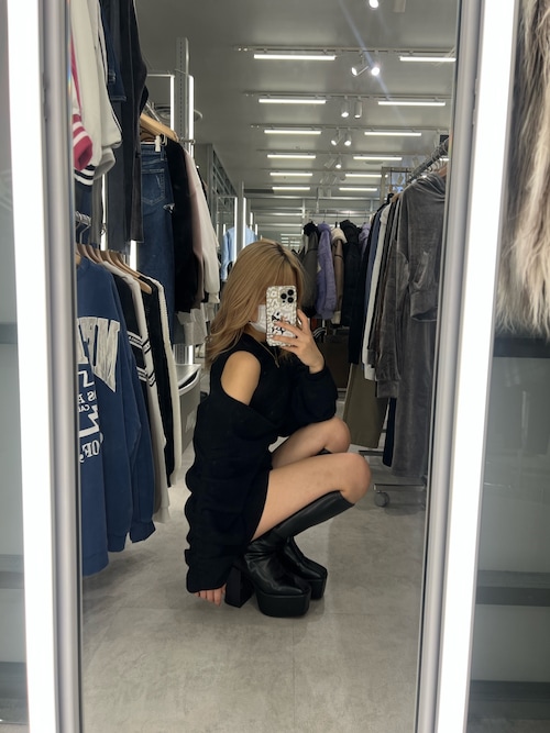 ジェイダ GYDA ショルダーオープンシャギーニット トップス