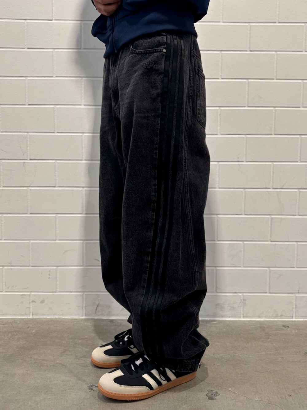 アディダスデニム ファイヤーバード トラックトップ＋ボトムス2点セットアップ adidas ☆アディカラー デニム ファイヤーバード トラックトップ