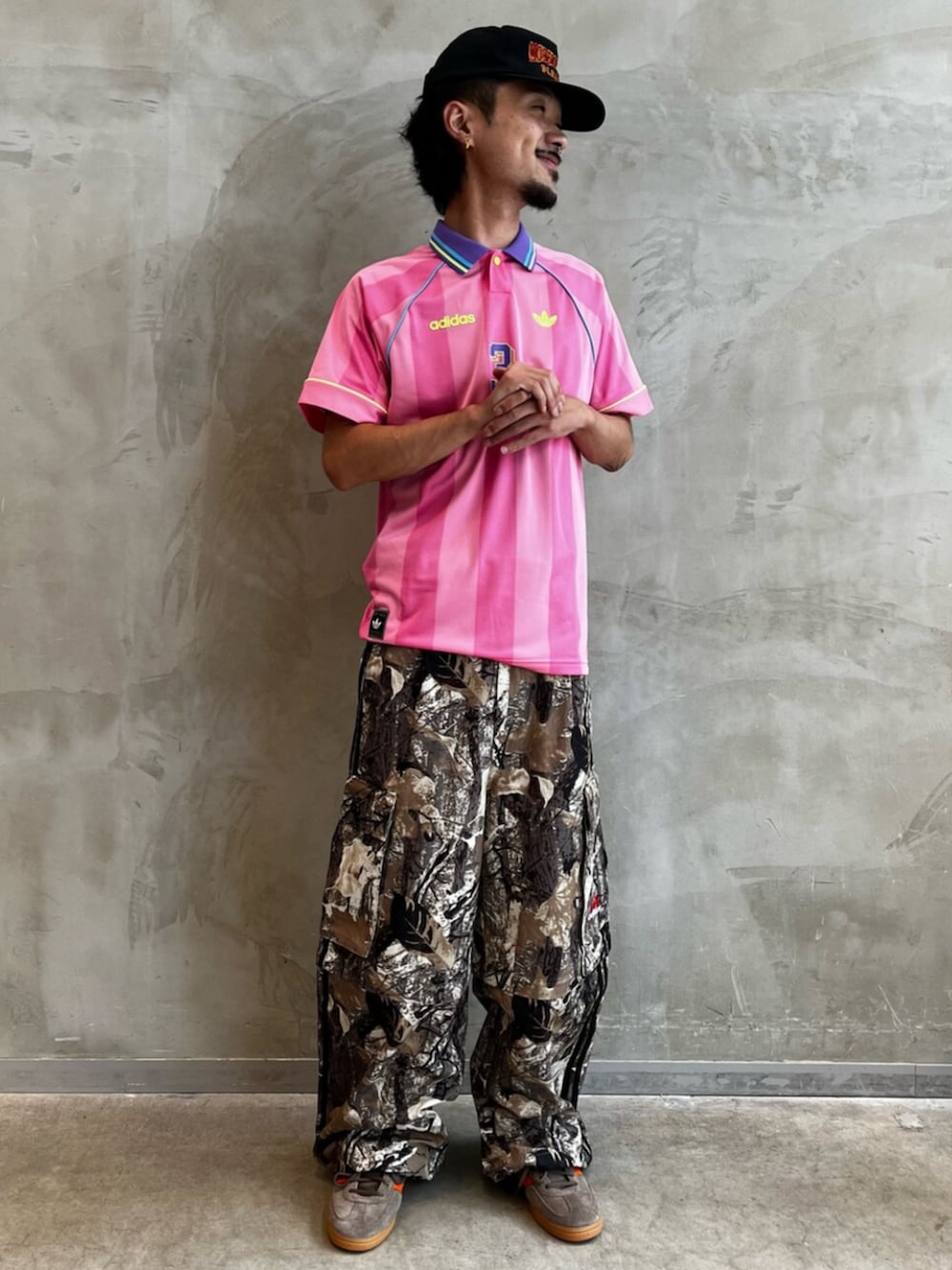 ジャカード・ストライプ・ジャージー、アディダス オリジナルス 迷彩柄