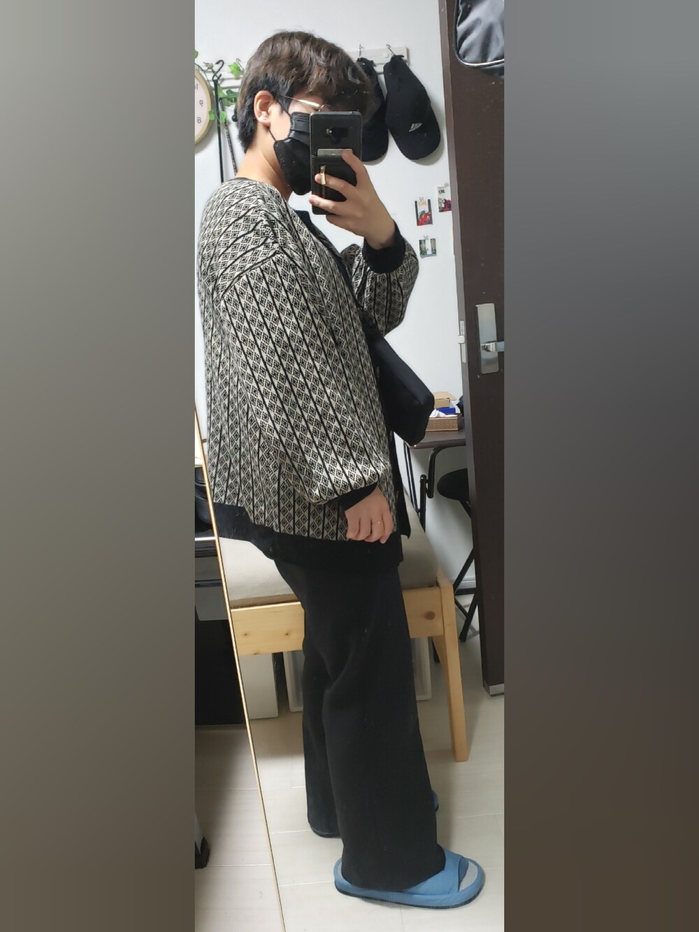 「Per sist enceのアイテム（カーディガン/ボレロ、ベージュ系）」を使った、yukifashioさん（レディース・153cm）の秋コーディネートの3枚目の写真