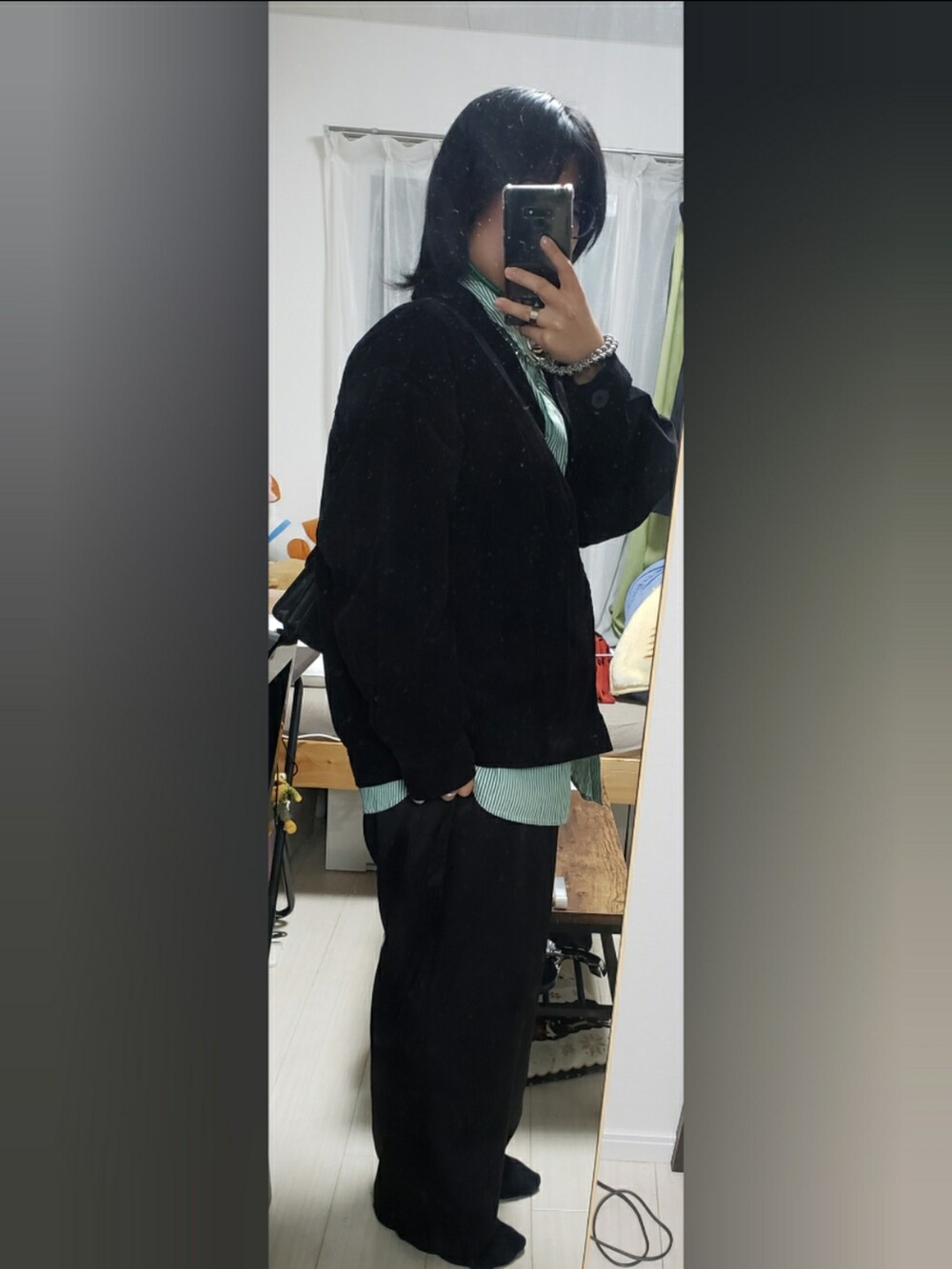 「earth music&ecologyのアイテム（トップス、グリーン系）」を使った、yukifashioさん（レディース・153cm）の秋コーディネートの2枚目の写真
