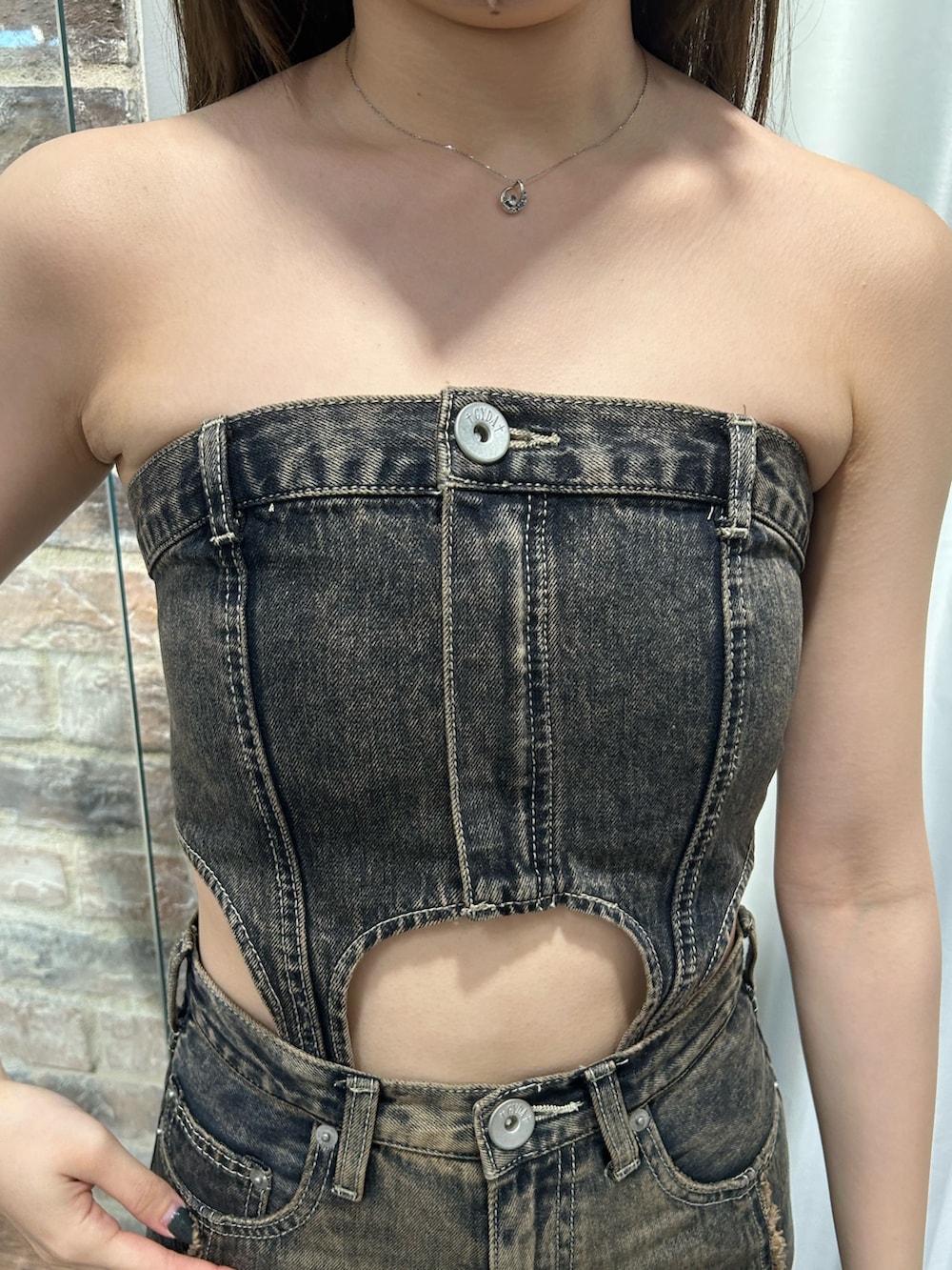 「GYDAのSEPARATE デニムオールインワン（つなぎ/オールインワン、その他）」を使った、Yuzukiさん（レディース・160cm）の夏コーディネートの4枚目の写真