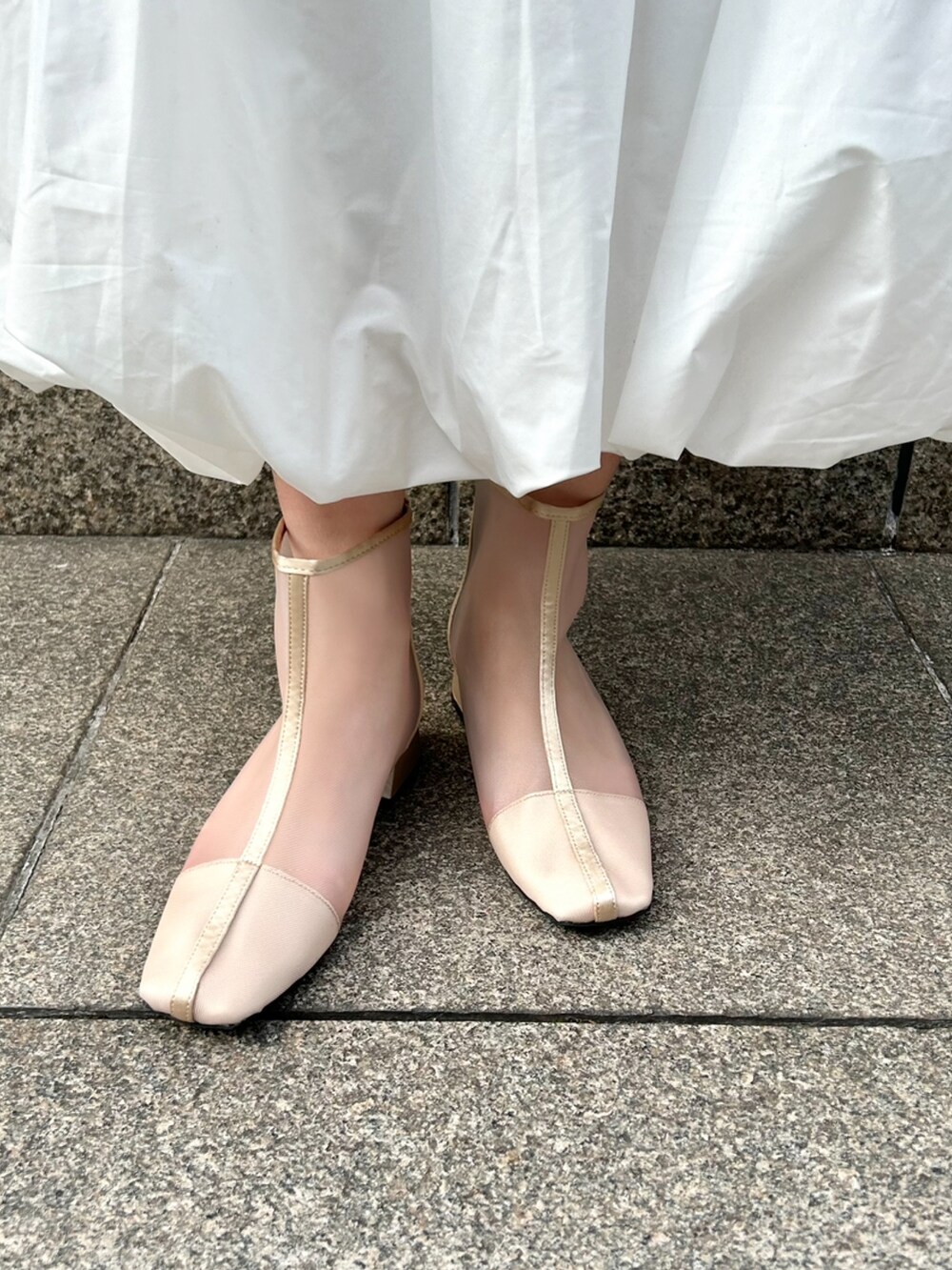 「カジュアルスタイル、お出かけコーデ、オトナカジュアル、大人女子、冬、プチプラコーデ」｜「SESTOのシースルーショートブーツ（ブーツ、ベージュ系）」を使った、靴屋の人さん（レディース・158cm）の冬コーディネートの3枚目の写真