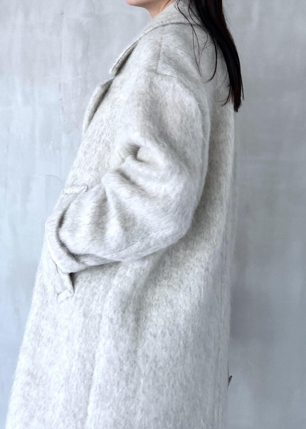 「アダムエロペ、24aw、24秋冬、24冬の新作アイテム、adametrope、ピンク、ニット、シアーニット、ブーツ、ショートブーツ、冬コーデ、女子会コーデ、パンツスタイル、体型カバー、ADAM ET ROPÉ」|「ADAM ET ROPE'のミニスカートレイヤードスラックス(スラックス、ベージュ系)」を使った、muta0629さん(レディース・163cm)の秋コーディネートの5枚目の写真