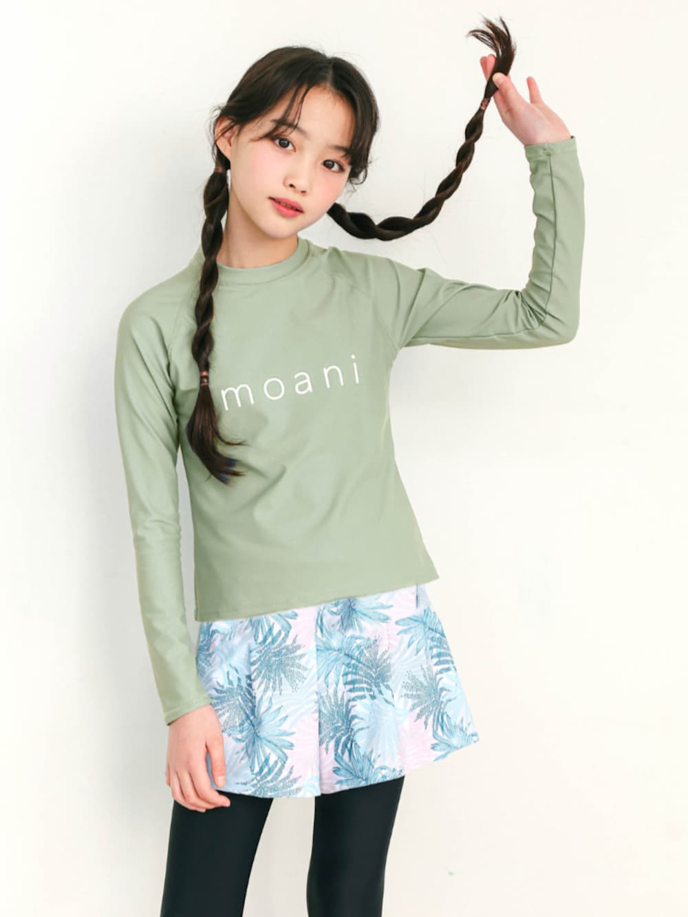 「OSYAREVO、水着、水着コーデ、キッズコーデ、キッズファッション、キッズ、女の子、女の子コーデ、夏コーデ、夏、夏コーデ、夏服、リラックス、リラックススタイル、プチプラ」｜「OSYAREVOの【公式】インスタグラム（その他、その他）」を使った、OSYAREVOさん（キッズ・139cm）の夏コーディネートの2枚目の写真