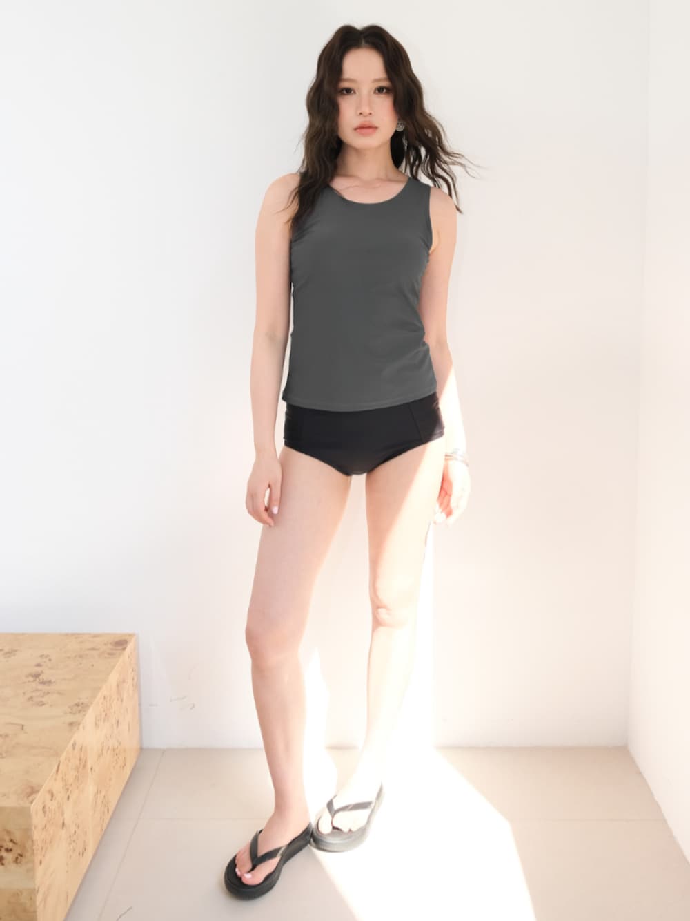 「大人かわいい、プチプラコーデ、夏ファッション、初夏コーデ、キレイめ、大人可愛い、大人コーデ、着回しコーデ、ラクチンコーデ、大人女子、サンダル、夏コーデ、スポーツミックス、プチプラ、OSYAREVO」｜「OSYAREVOの【公式】インスタグラム（その他、その他）」を使った、OSYAREVOさん（レディース・167cm）の夏コーディネートの3枚目の写真