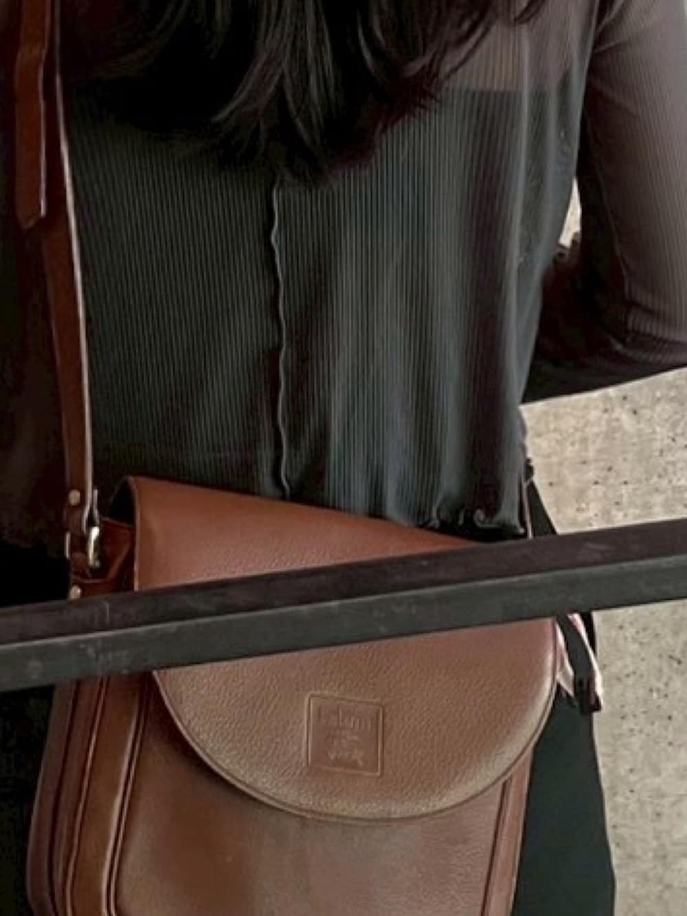 「高身長女子、高身長コーデ、骨格ストレート」｜「CHARLES & KEITHのメタリックバックル ストラップローファー（ローファー、ブラウン系）」を使った、lily_.さん（骨格ストレート・レディース・170cm）の春コーディネートの2枚目の写真