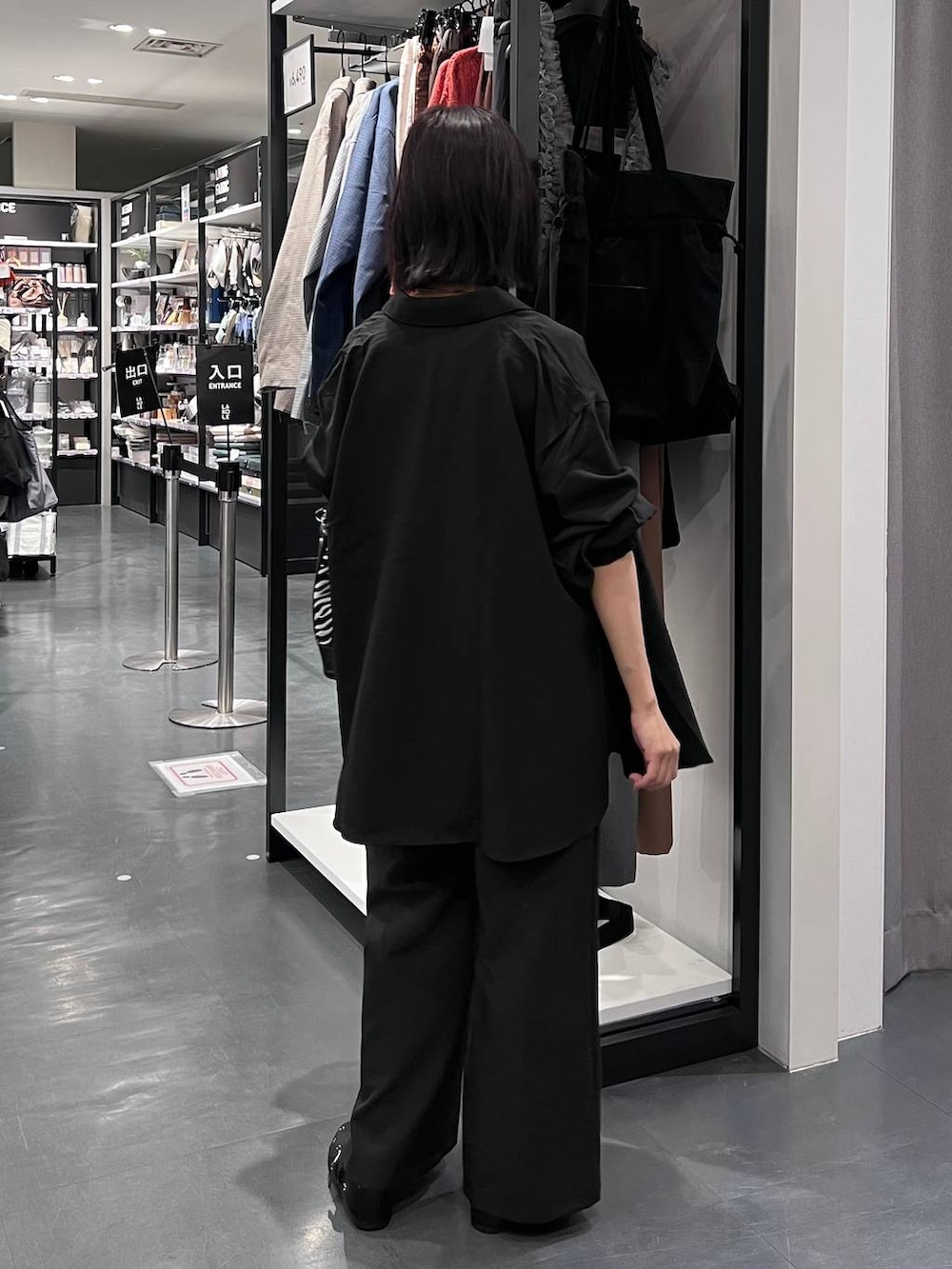 「カジュアル、低身長、個性派、骨格ウェーブ、LAKOLE」｜「LAKOLEのステンレスシンプルチェーンネックレス2 / 128997（ネックレス、その他）」を使った、うえさん（レディース・153cm）の夏コーディネートの5枚目の写真