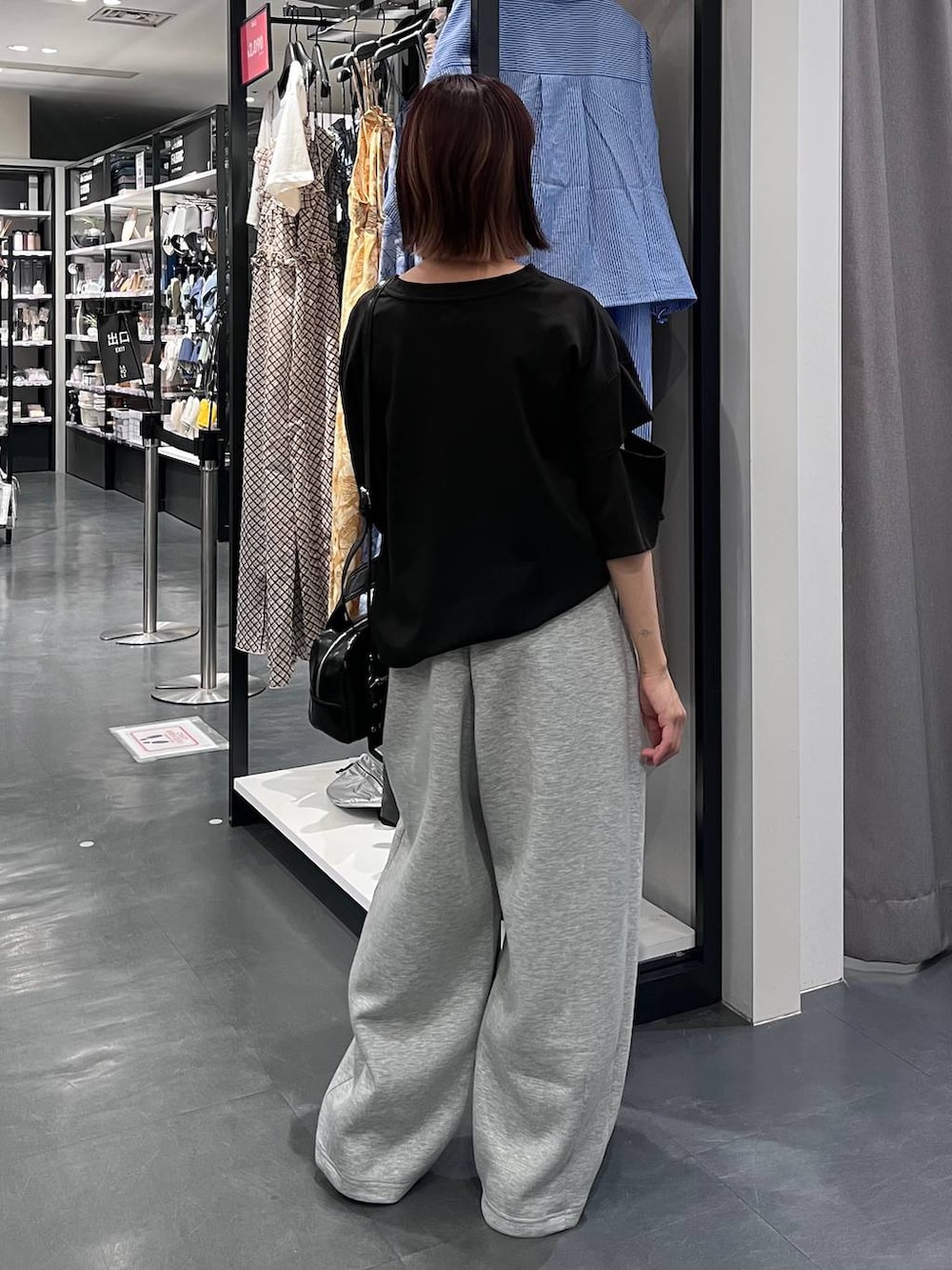 「骨格ウェーブ、LAKOLE、低身長、個性派、カジュアル」｜「LAKOLEのステンレスシンプルチェーンネックレス2 / 128997（ネックレス、その他）」を使った、うえさん（レディース・153cm）の夏コーディネートの5枚目の写真