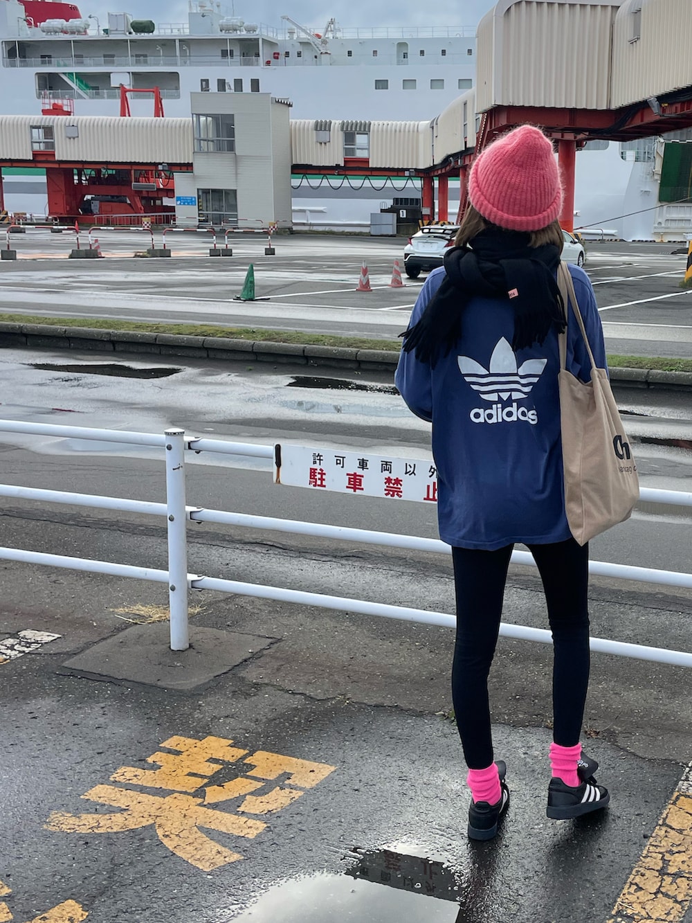 saori｜adidasのスニーカーを使ったコーディネート - WEAR