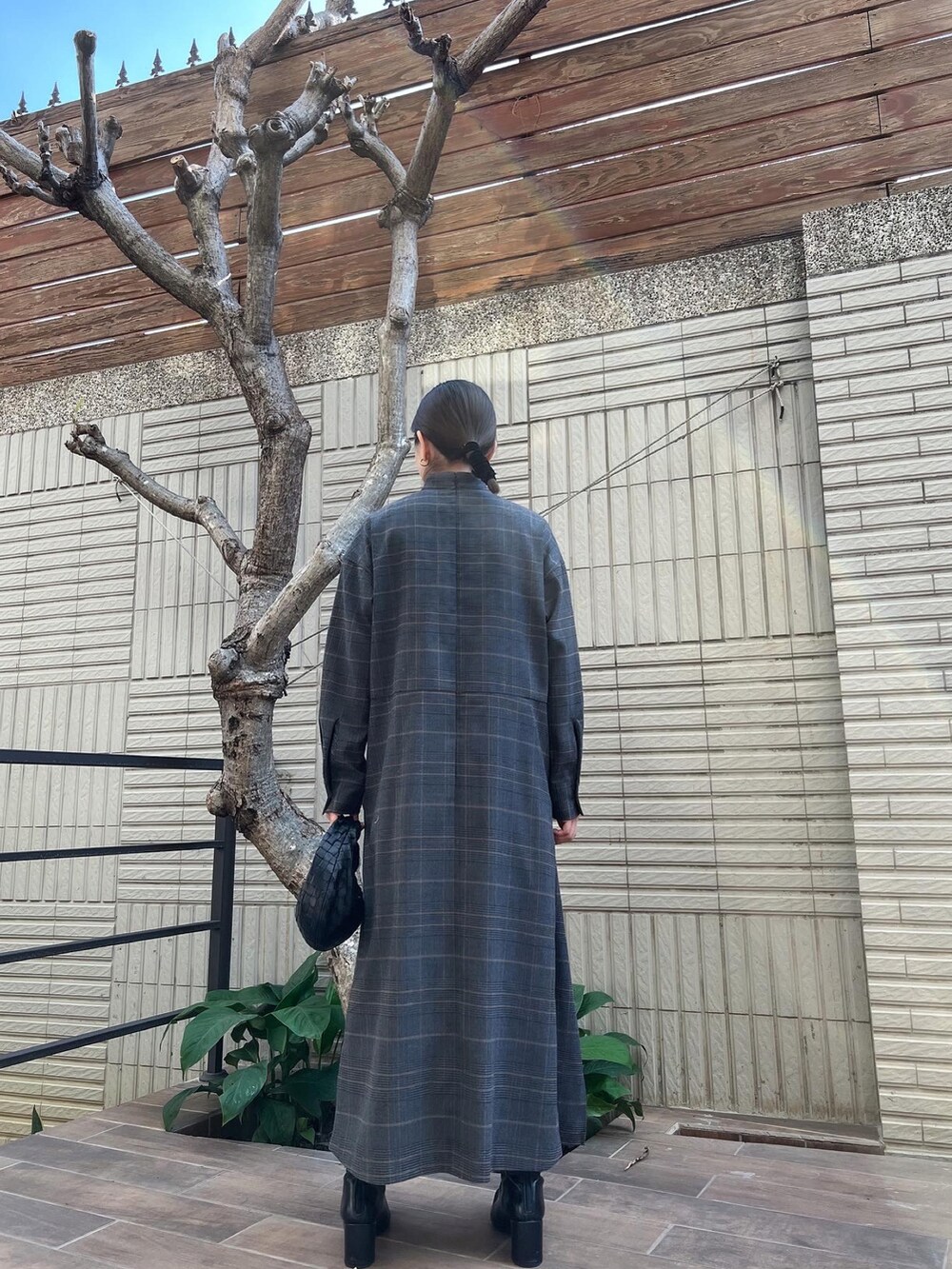 「CLANE、BOTTEGA VENETA」｜「CLANEのアイテム（ブーツ、ブラック系）」を使った、Jasmine:)さん（レディース・158cm）の冬コーディネートの3枚目の写真