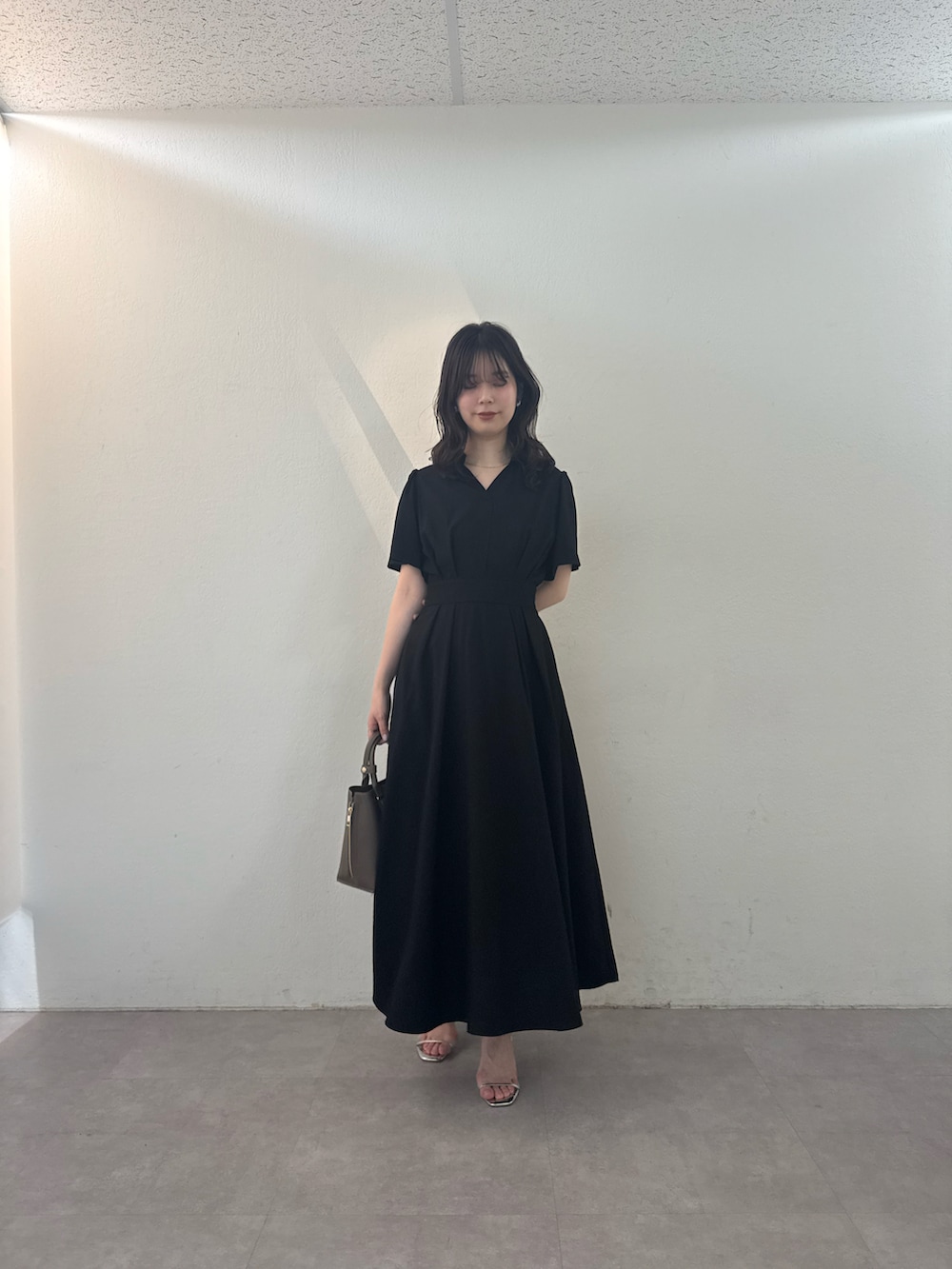 「ワンピース、ブラック、ブラックコーデ、スキッパー、高身長、スタッフ、スタッフセンバツ、ソフエレ」｜「natural coutureのよければコーデ見てみてください💕🥺（その他、その他）」を使った、おそのさん（レディース・167cm）の冬コーディネートの2枚目の写真