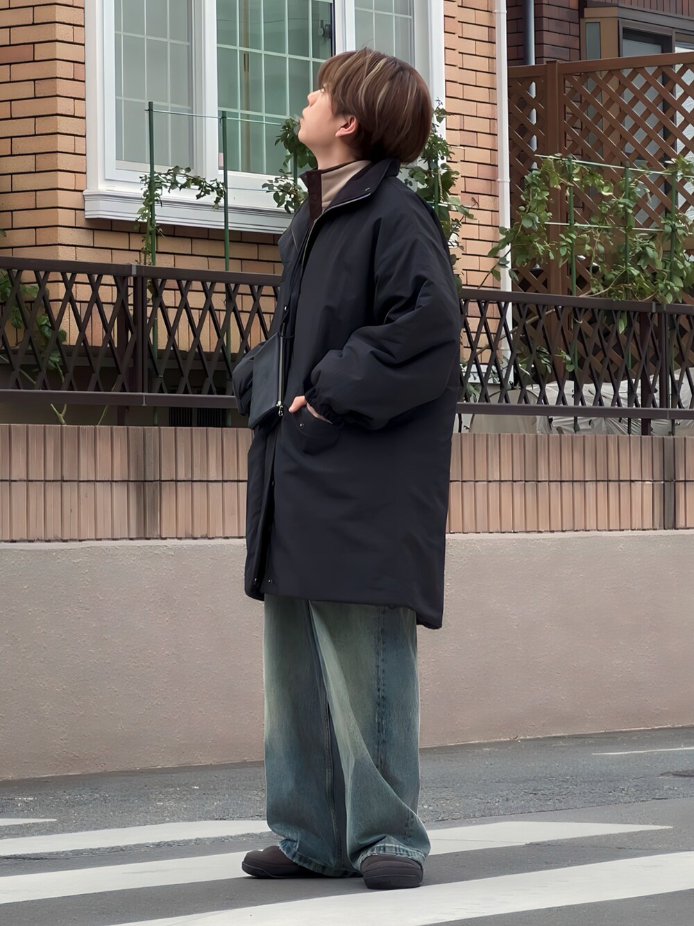 「新星WEARISTAにエントリー、WEARyouthコーデ、ヌプシ、ノースフェイス、モノマート、ファッジ、低身長コーデ、低身長男子、デニムパンツ、休日スタイル、カジュアル、冬コーデ、クリスマスコーデ、お出かけコーデ」｜「MONO-MART LADY'Sのアイテム（ジャケット/アウター、ブラック系）」を使った、みっち~さん（メンズ・165cm）の冬コーディネートの2枚目の写真