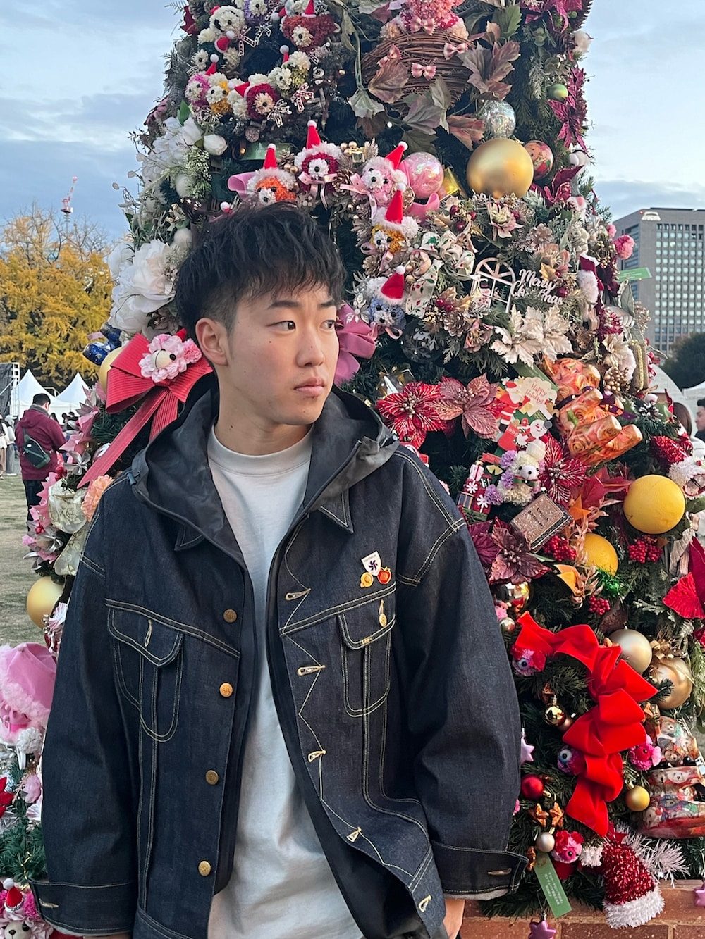 「きれいめカジュアル、シンプルコーデ、今日のコーデ、大人カジュアル、セットアップ、ナイロンパンツ、ナイロンジャケット、秋コーデ、メンズコーデ、お出かけコーデ、カジュアル、デニムジャケット」｜「LeeのLee / SUPERSIZED RIDER JACKET（デニムジャケット、ブルー系）」を使った、ひでさん（メンズ・171cm）の冬コーディネートの3枚目の写真