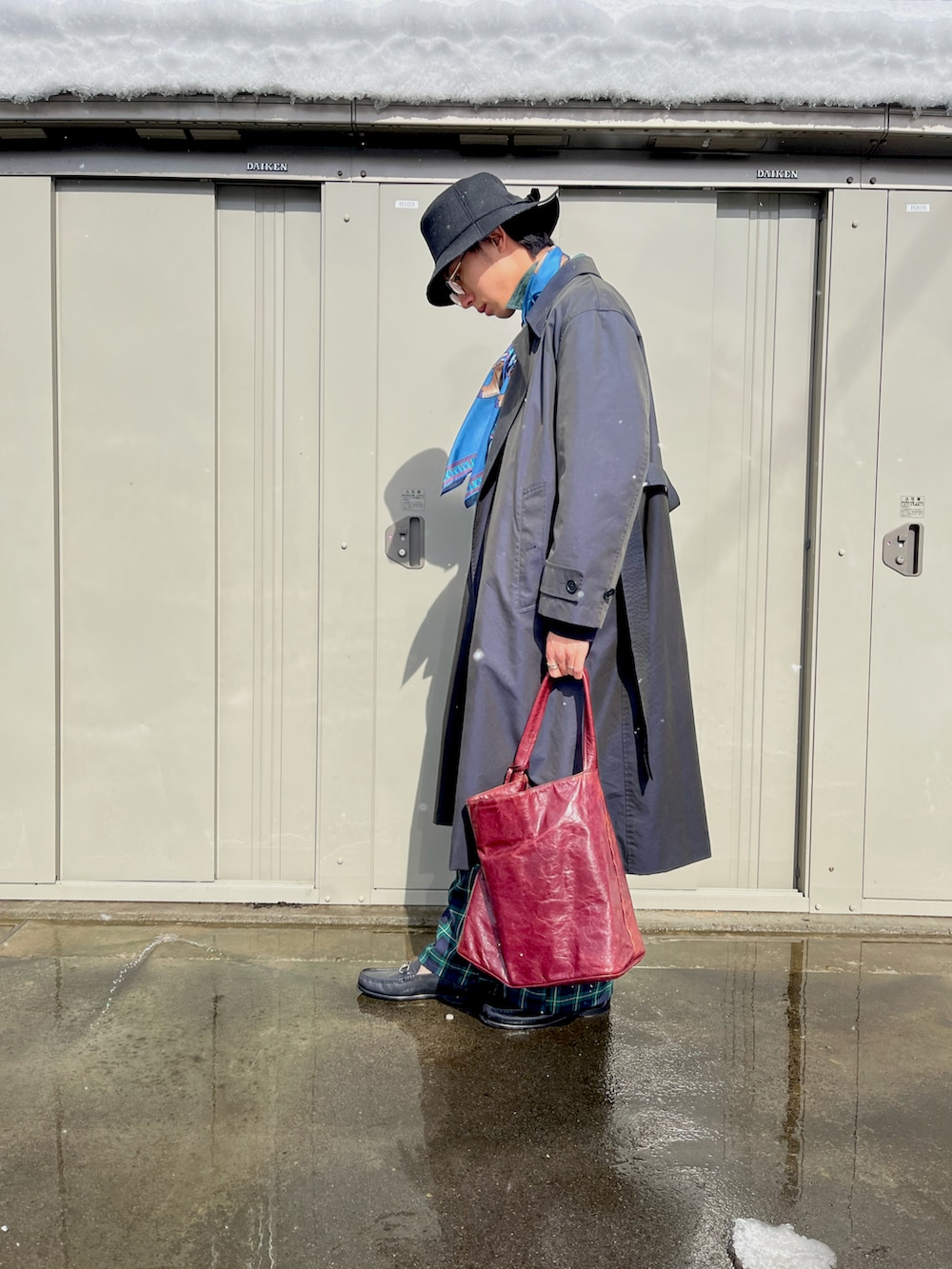 MAGLIANOのスラックスを使ったメンズ人気ファッションコーディネート