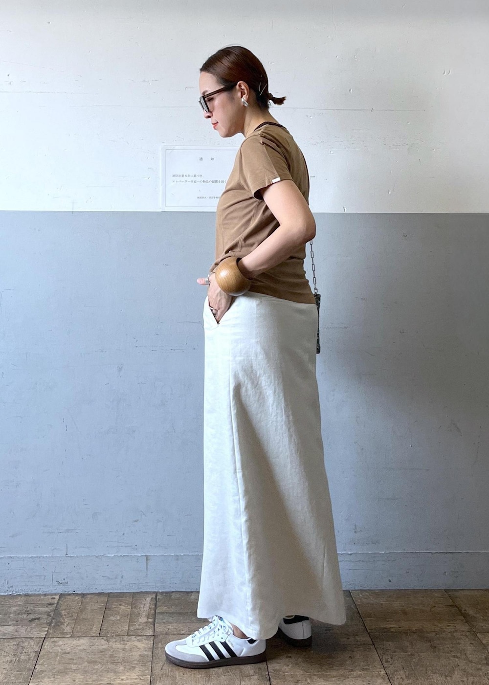 「オブラダ、oblada、リンガーTシャツ、リンガーT、24ss夏の新作、マキシスカート、adidas、サンバ、アディダス、samba、ADAM ET ROPÉ、FEMME、高身長、骨格ナチュラル、イエベ」｜「Obladaの【OBLADA(オブラダ)】RINGER TEE（Tシャツ/カットソー、イエロー系）」を使った、カワバタさん（レディース・166cm）の夏コーディネートの3枚目の写真