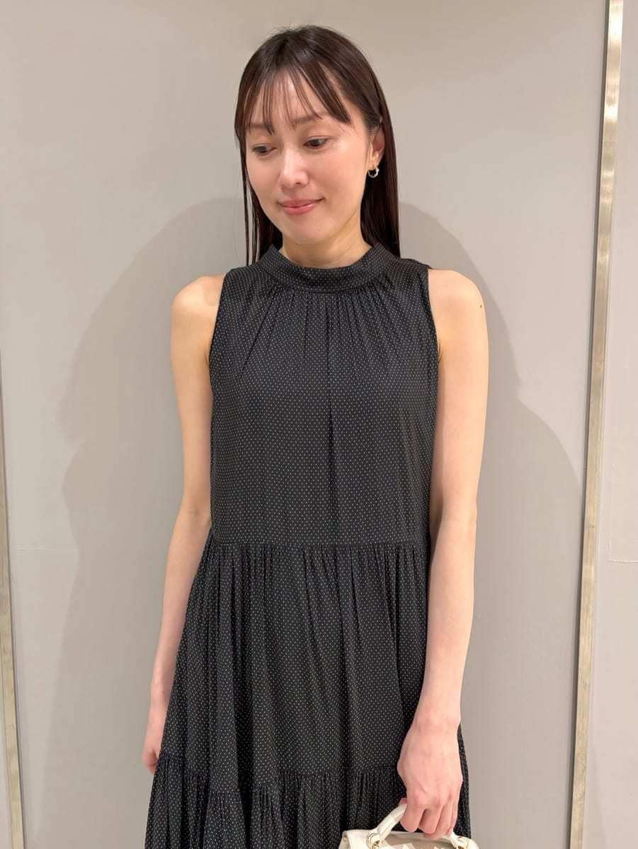 「骨格ナチュラル、ディリーコーディネート、ワンピース、夏コーデ、カジュアル」｜「CELFORDの2WAYバルーンヘムワンピース（ワンピース、その他）」を使った、CELFORDさん（レディース・154cm）の夏コーディネートの5枚目の写真