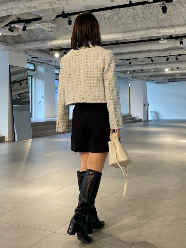 「骨格ウェーブ、ディリーコーディネート、ジャケット、パンツ、トップス、高身長コーデ、春コーディネート、夏コーデ、カジュアル、デートコーデ」｜「CELFORDのパイピングショートジャケット（その他アウター、その他）」を使った、CELFORDさん（レディース・160cm）の冬コーディネートの4枚目の写真