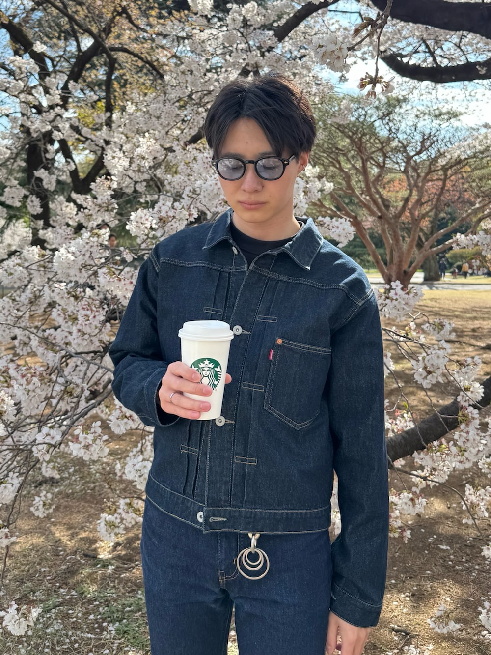 ryuさんの「OW FLARE DENIM PANTS（Jieda）」を使ったコーディネートの2枚目の写真