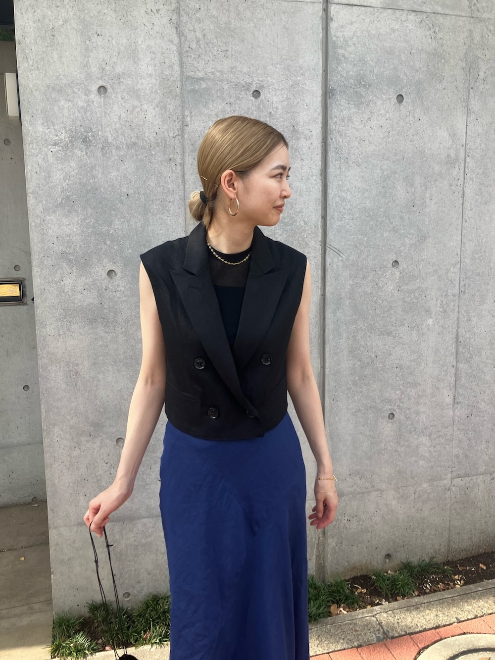 【美品】Audrey and John Wad リネンショート丈ベスト 美品】Audrey and John Wad リネンショート丈ベスト