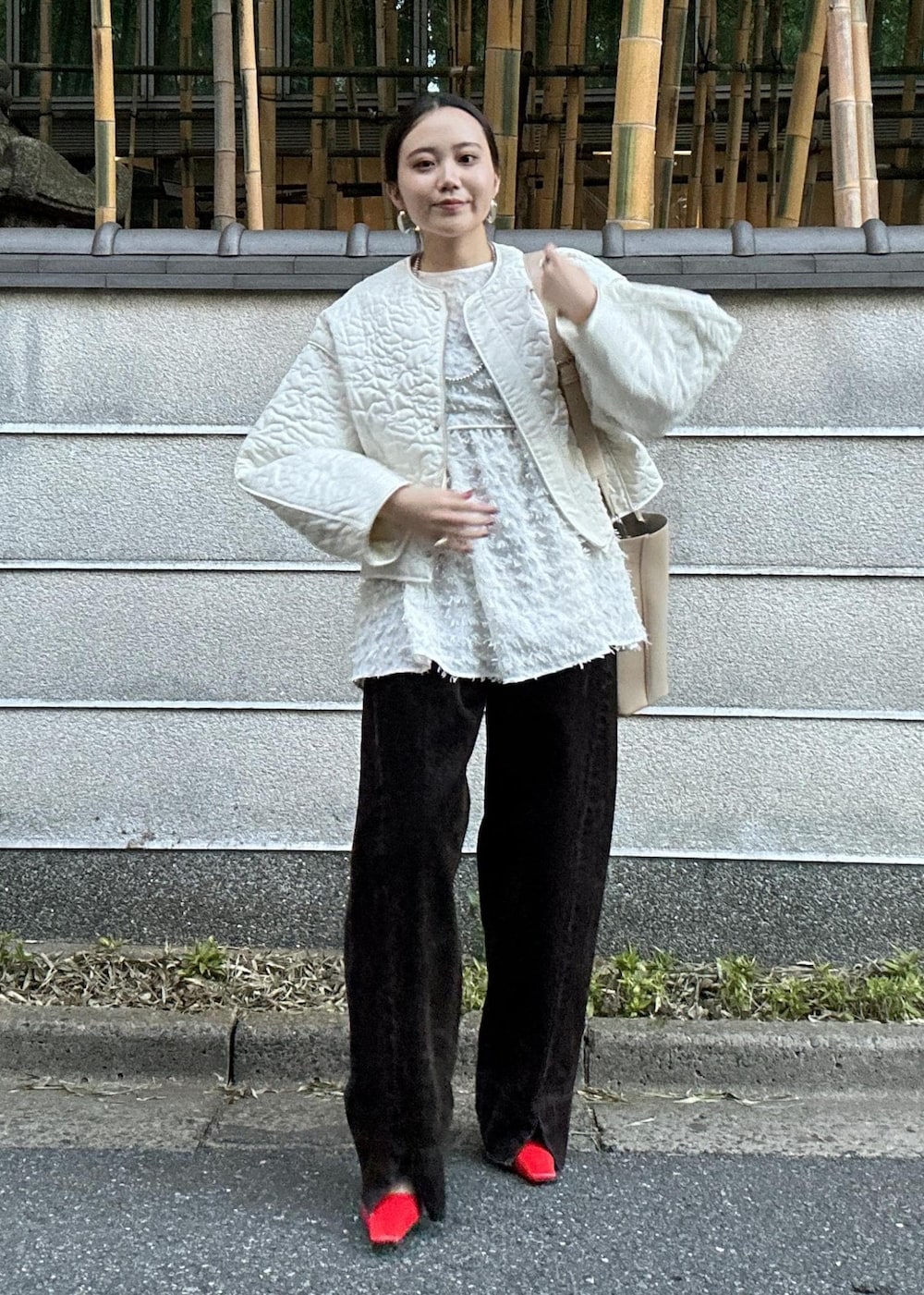 きなさんの「【逸品】ジャガードペプラムブラウス（ADAM ET ROPE'）」を使ったコーディネートの8枚目の写真