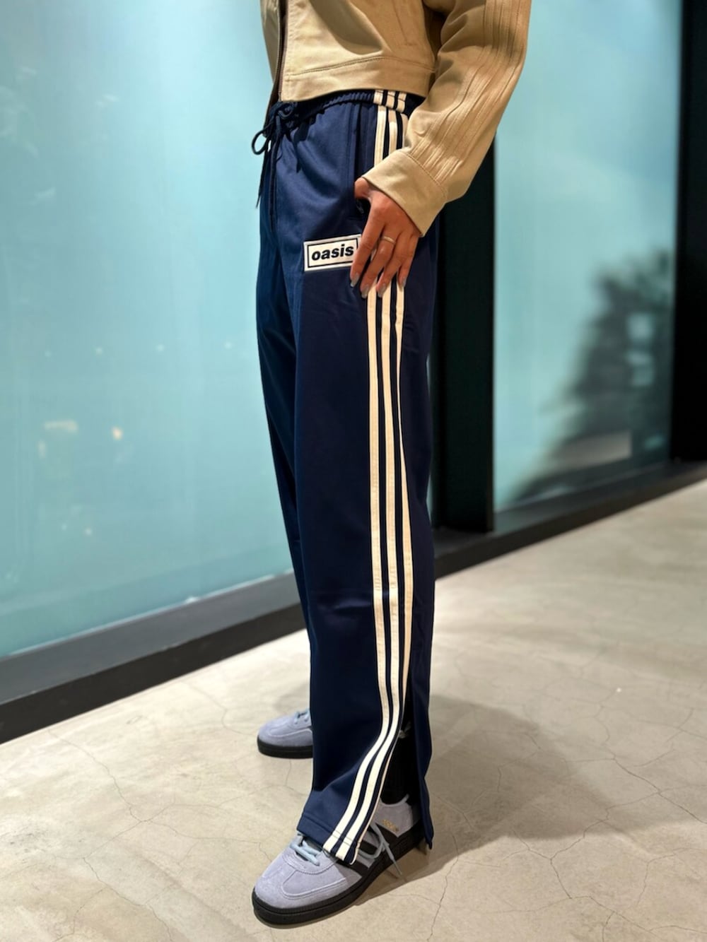 ファイヤーバード ツイル クロップ トラックトップ、adidas