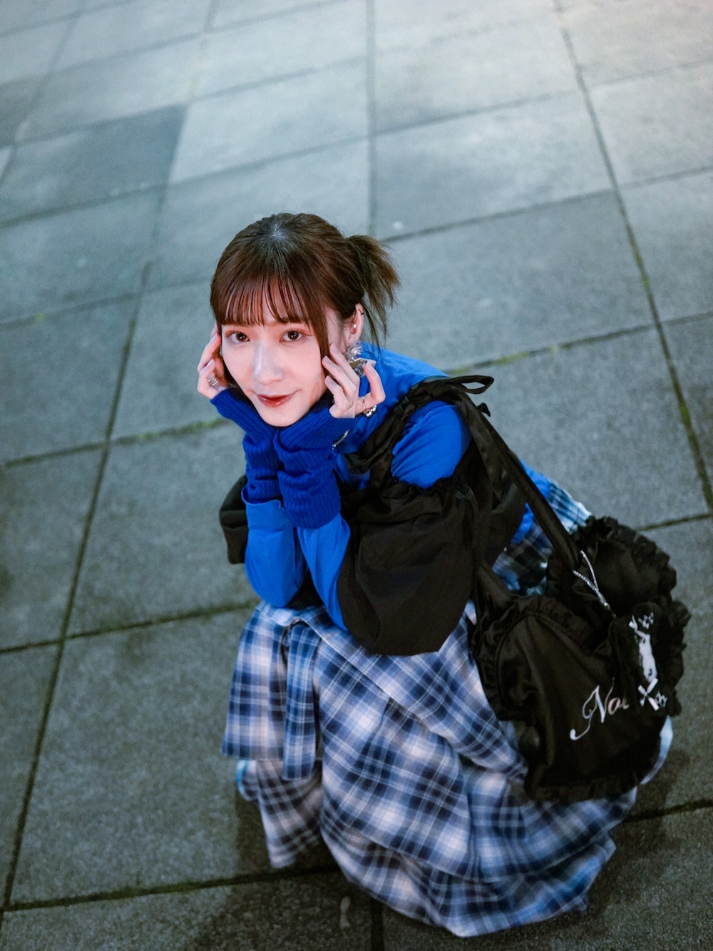 「秋冬コーデ、休日スタイル、WEGO、WEGOコーデ、ootd、outfit、大人コーデ、Ray BEAMS、Taiwan、dappei、blue、青×黒、あおいろ、冬、ootdtw」｜「WEGOのアイテム（トップス、ブルー系）」を使った、Shih シイ🐰さん（レディース・164cm）の冬コーディネートの3枚目の写真