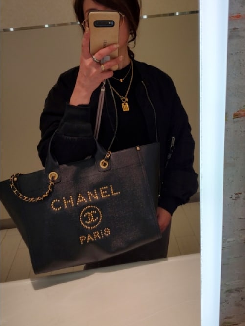 【コーデに合わせやすい♪】CHANEL トートバッグ コーデに合わせやすい♪】CHANEL トートバッグ