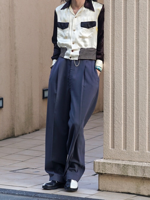 スラックスを使った「ロカビリー」の人気ファッションコーディネート