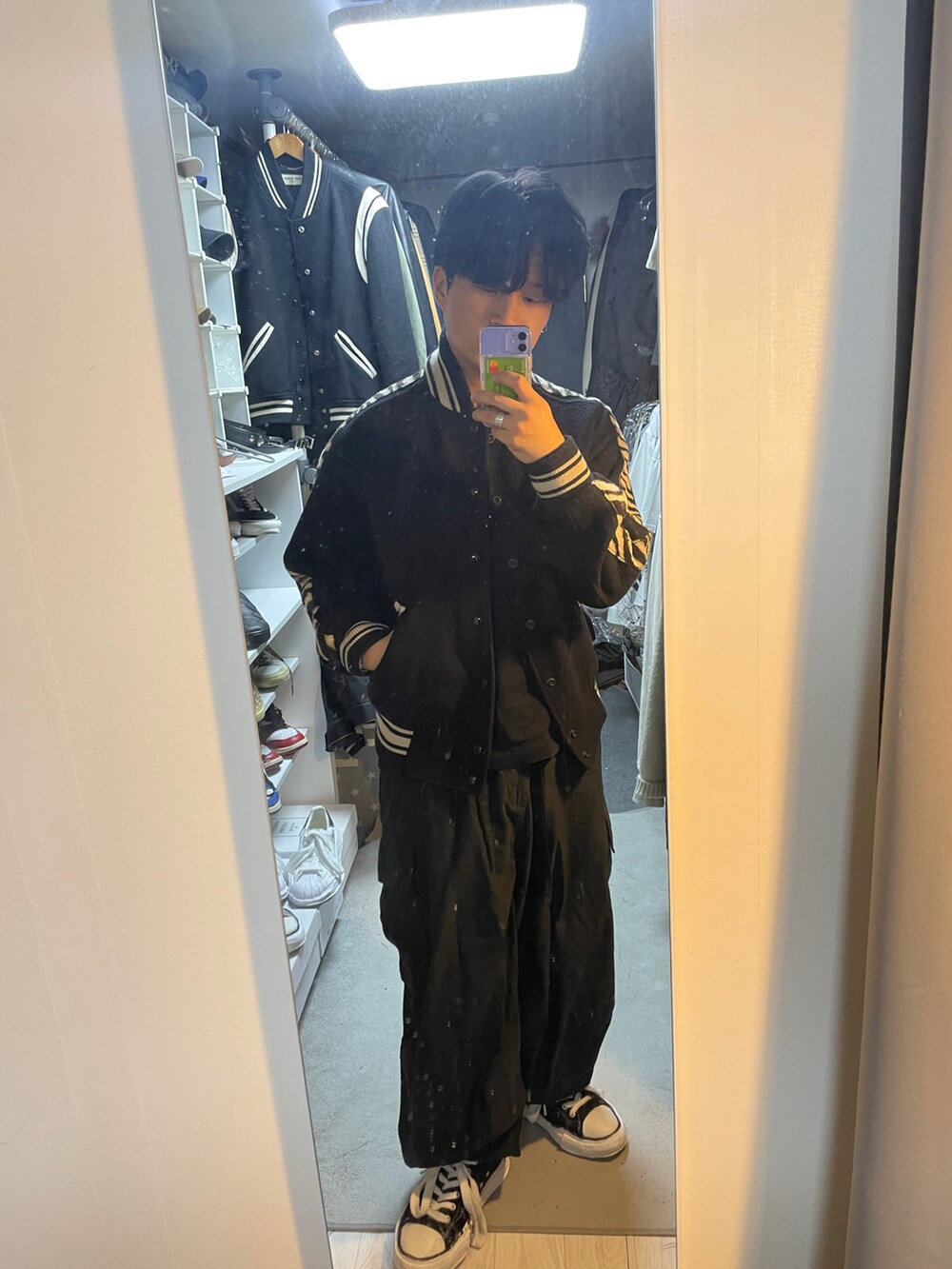 「NEEDLES、MIHARAYASUHIRO、bomberjacket、leopard」｜「Needlesのアイテム（MA-1、ブラック系）」を使った、mofumofu0さん（メンズ・166cm）の秋コーディネートの2枚目の写真