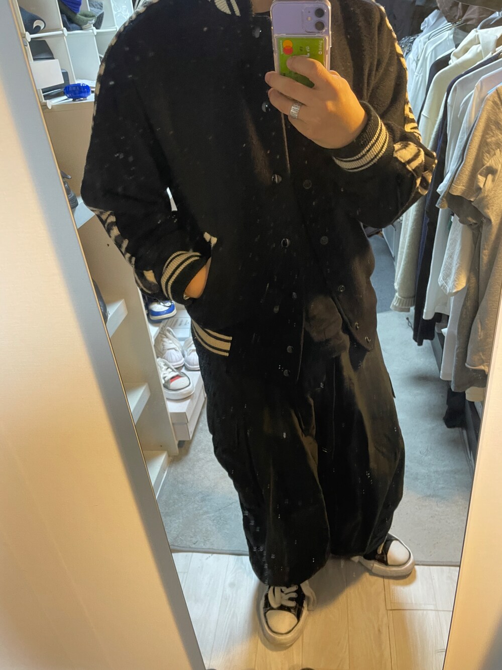 「NEEDLES、MIHARAYASUHIRO、bomberjacket、leopard」｜「Needlesのアイテム（MA-1、ブラック系）」を使った、mofumofu0さん（メンズ・166cm）の秋コーディネートの3枚目の写真