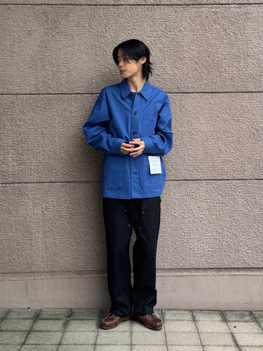 「シンプル、カジュアル、ラフ、春コーデ、春、春カラー、春夏、春のジャケットスタイル」｜「ITEMS URBANRESEARCHのコットン チョアジャケット（その他アウター、ブルー系）」を使った、Shiragami Harutoさん（メンズ・175cm）の春コーディネートの2枚目の写真