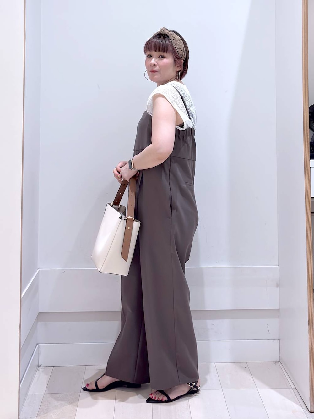 amamikanoheyaさんの「スペ軽5WAYショルダー/253022（GLOBAL WORK）」を使ったコーディネートの2枚目の写真