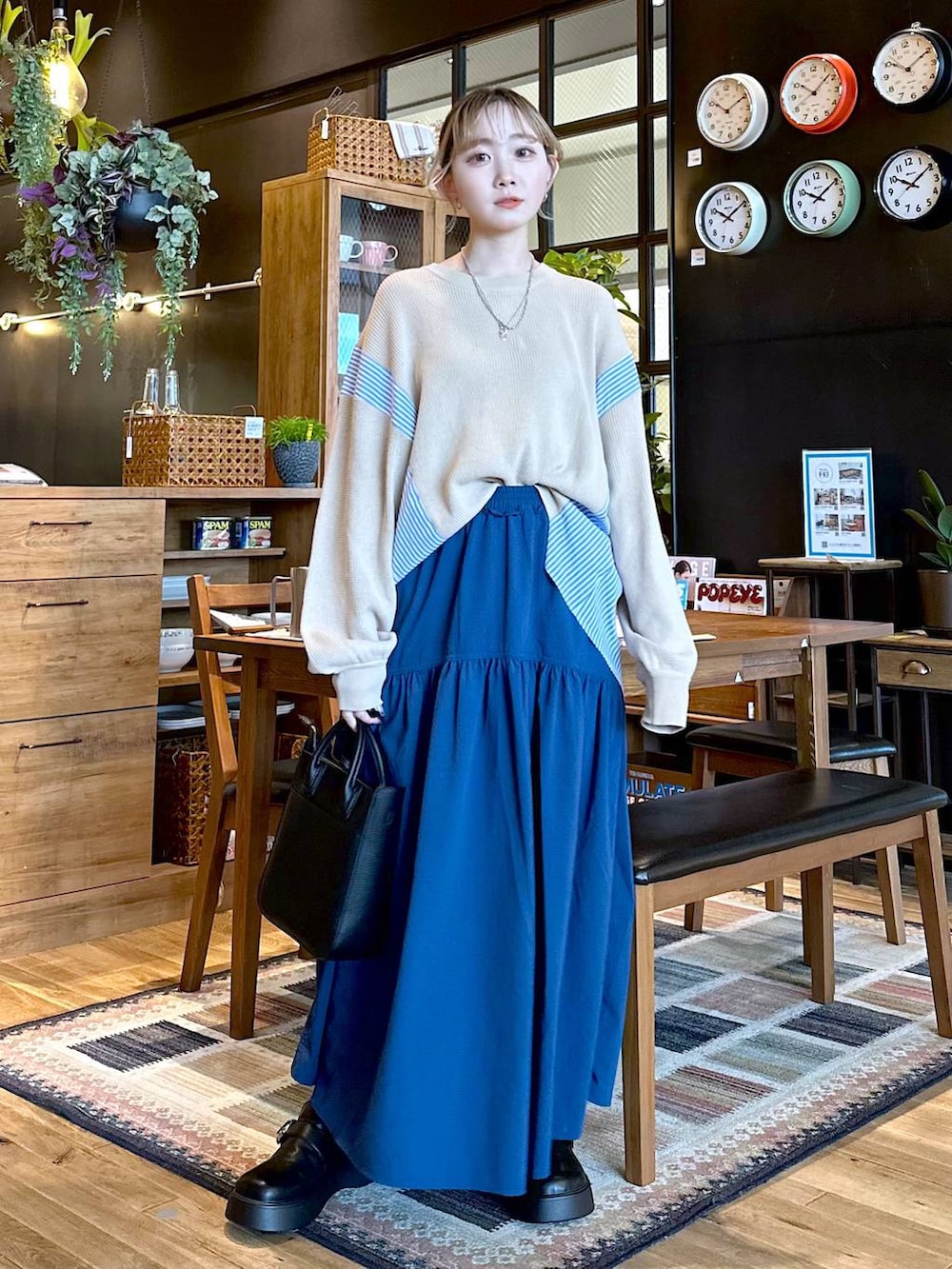 「差し色コーデ、低身長、個性派、デート/ロマンティック、女子会、旅行、niko and ...、Tシャツ、ロンT、スカート、ロングスカート、ハンドバッグ、ショルダーバッグ、バッグ、春コーデ」｜「niko and...の[MODE NORM CORE]ワッフル×ブロードプルオーバー（Tシャツ/カットソー、イエロー系）」を使った、すなぎもさん（レディース・153cm）の春コーディネートの5枚目の写真