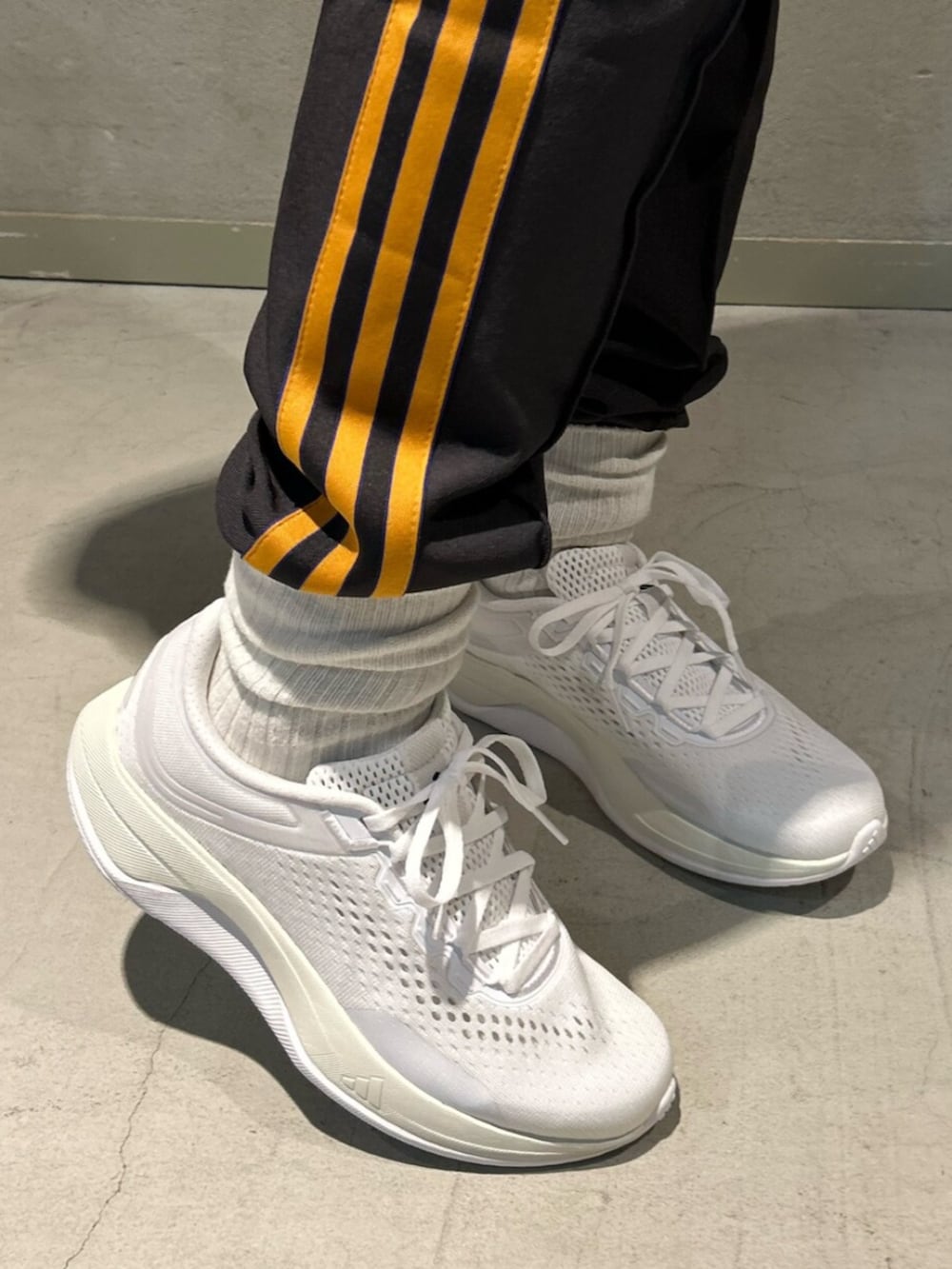 マンチェスター・ユナイテッドのテラスアイコントラックパンツ