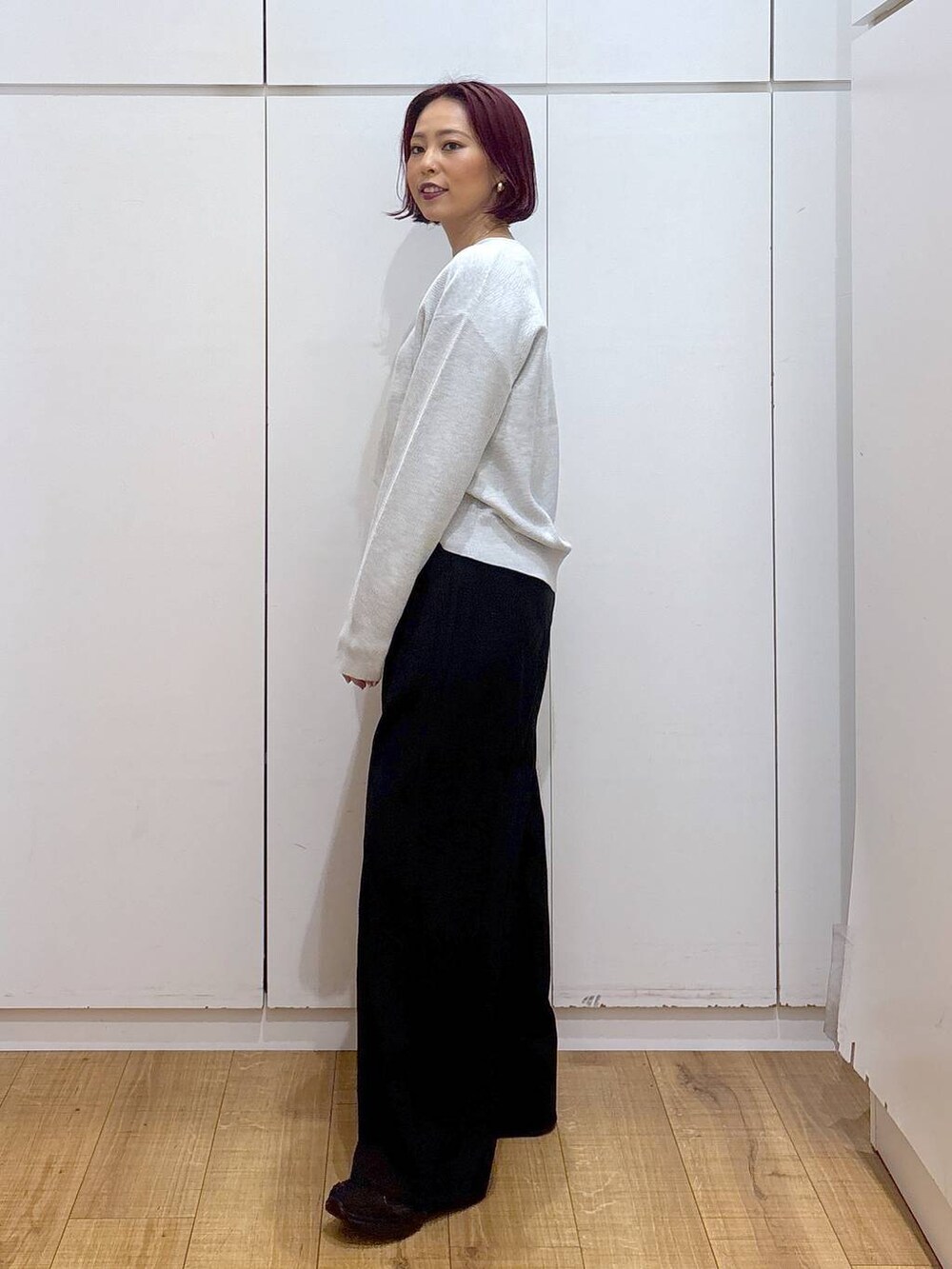 「体型カバー、高見え、高身長、ママコーデ、骨格ストレート、GLOBAL WORK、着痩せ・細見え」|「GLOBAL WORKの撥水軽やかマンパ/243794(マウンテンパーカー、ブルー系)」を使った、ココさん(レディース・165cm)の春コーディネートの7枚目の写真