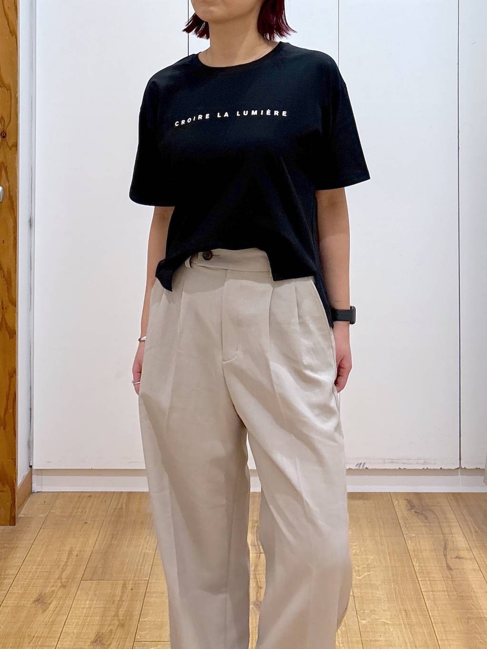 「体型カバー、高見え、高身長、ママコーデ、骨格ストレート、GLOBAL WORK、着痩せ・細見え」|「GLOBAL WORKのサイズ拡大/らくっション撥水2WAYローファー/131468(ローファー、ブラック系)」を使った、ココさん(レディース・165cm)の春コーディネートの6枚目の写真