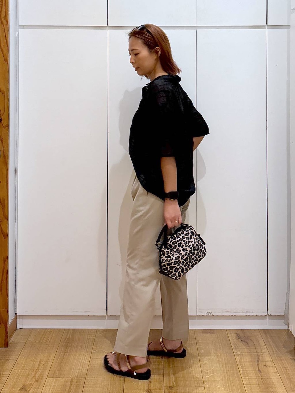 「体型カバー、高見え、高身長、ママコーデ、骨格ストレート、GLOBAL WORK、着痩せ・細見え」|「GLOBAL WORKのスペ軽お財布ショルダー/132336(ショルダーバッグ、その他)」を使った、ココさん(レディース・165cm)の夏コーディネートの6枚目の写真