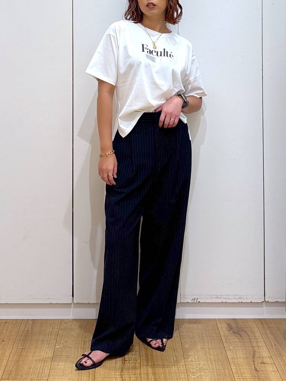 「体型カバー、高見え、高身長、ママコーデ、骨格ストレート、GLOBAL WORK、着痩せ・細見え」｜「GLOBAL WORKのリッチクリーンプリントT半袖/147640（Tシャツ/カットソー、ホワイト系）」を使った、ココさん（レディース・165cm）の夏コーディネートの6枚目の写真