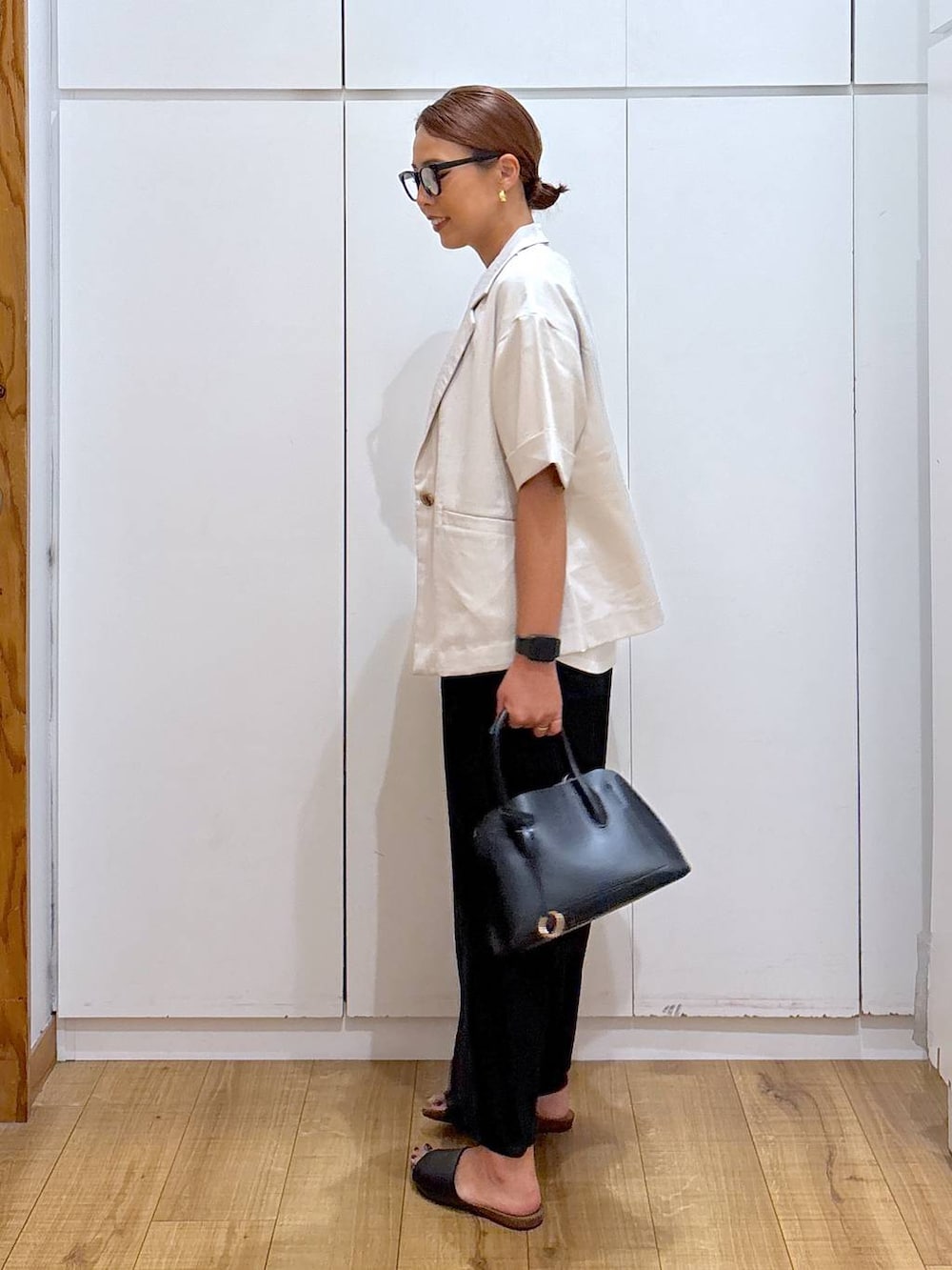 「高身長、GLOBAL WORK、体型カバー、高見え、ママコーデ、骨格ストレート、着痩せ・細見え、and STセール」｜「GLOBAL WORKのリッチクリーンプリントT半袖/147640（Tシャツ/カットソー、ホワイト系）」を使った、ココさん（レディース・165cm）の夏コーディネートの3枚目の写真