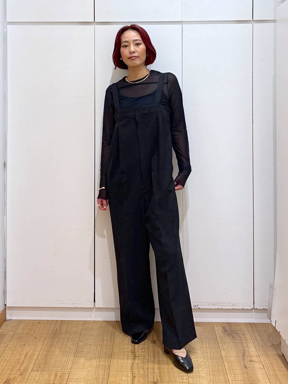 「体型カバー、高見え、高身長、ママコーデ、骨格ストレート、GLOBAL WORK、着痩せ・細見え、サロペット、デニムジャケット、春コーデ」|「GLOBAL WORKのスペ軽ベルトショルダー/250393(ショルダーバッグ、ブラック系)」を使った、ココさん(レディース・165cm)の春コーディネートの7枚目の写真