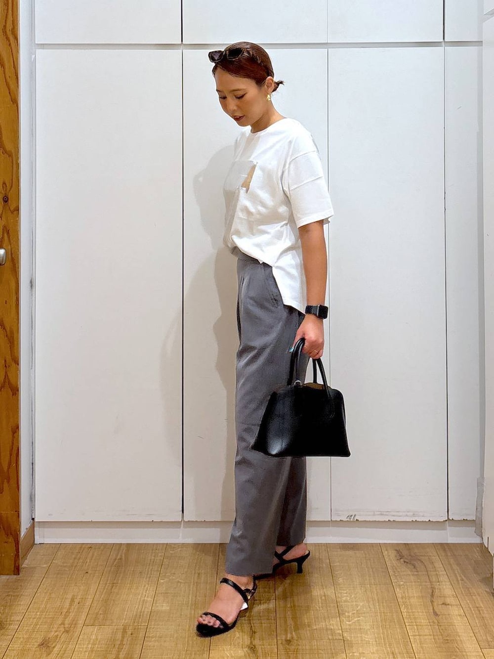 「体型カバー、高見え、着痩せ・細見え、高身長、ママコーデ、骨格ストレート、GLOBAL WORK、and STセール」｜「GLOBAL WORKのリッチクリーンプリントT半袖/147640（Tシャツ/カットソー、ホワイト系）」を使った、ココさん（レディース・165cm）の夏コーディネートの4枚目の写真