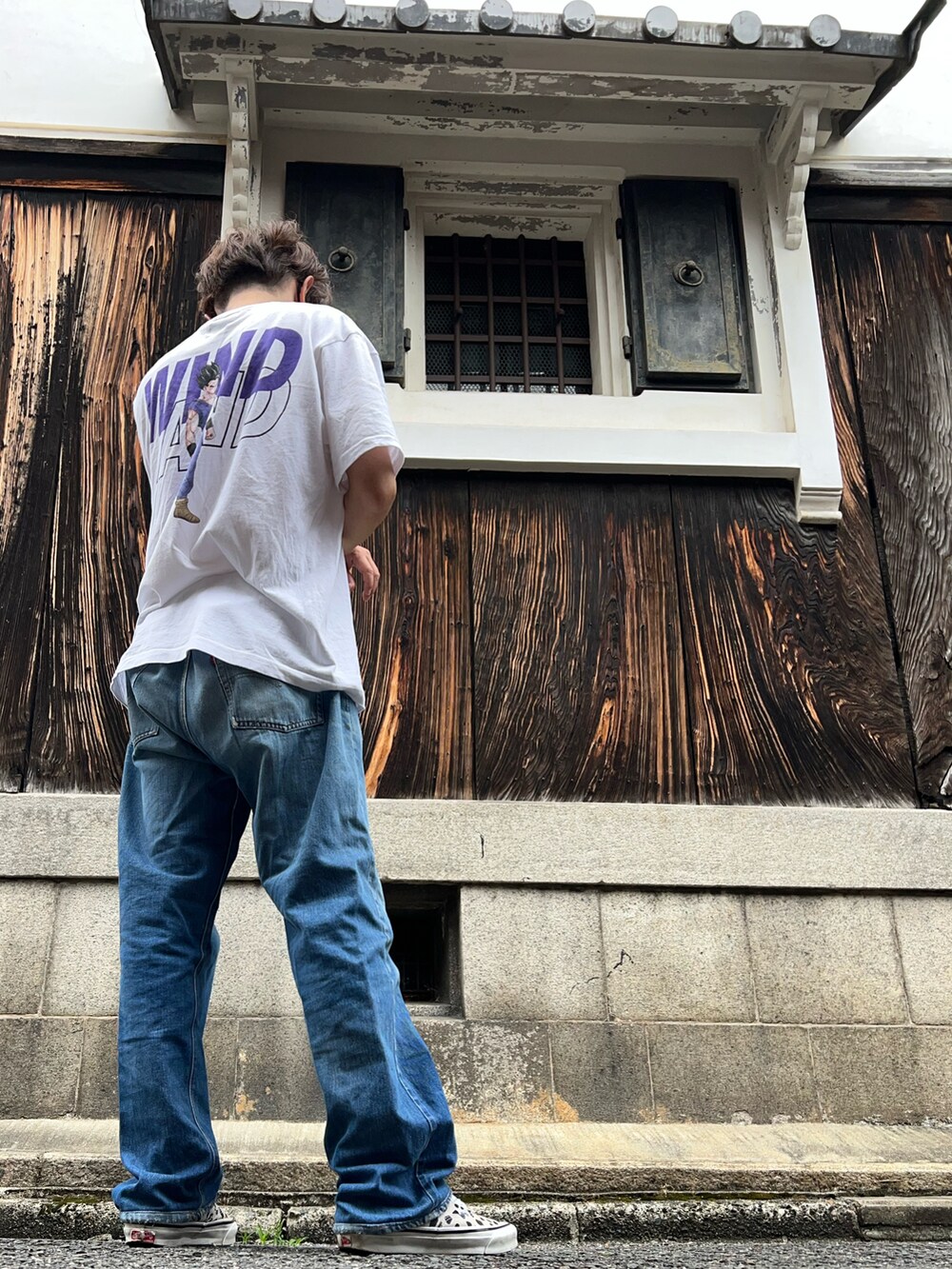 「シンプルコーデ、夏コーデ、ロゴT、古着MIX、Levi's、ウィンダンシー、ドラゴンボール、vintage、66前期、夏だ！Tシャツ着よう！、デニム、このスタイルがお気に入り」｜「Levi'sの古着Levi′s501 66モデル前期（デニムパンツ、ブルー系）」を使った、し〜も☆さん（メンズ・172cm）の夏コーディネートの2枚目の写真